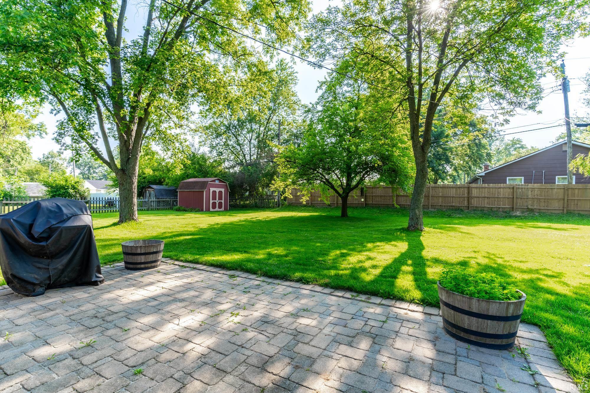 4534 Woodway