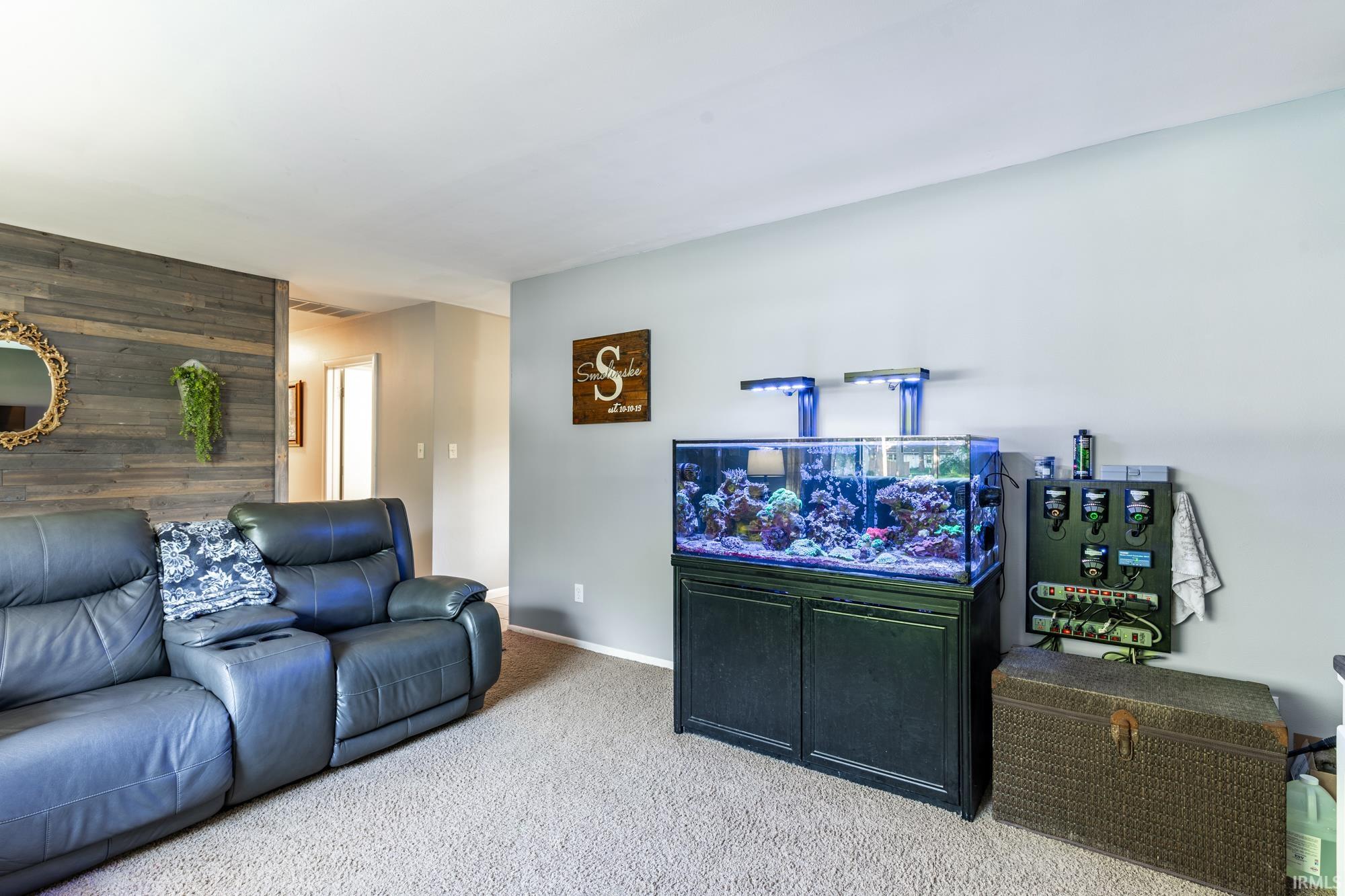 4534 Woodway