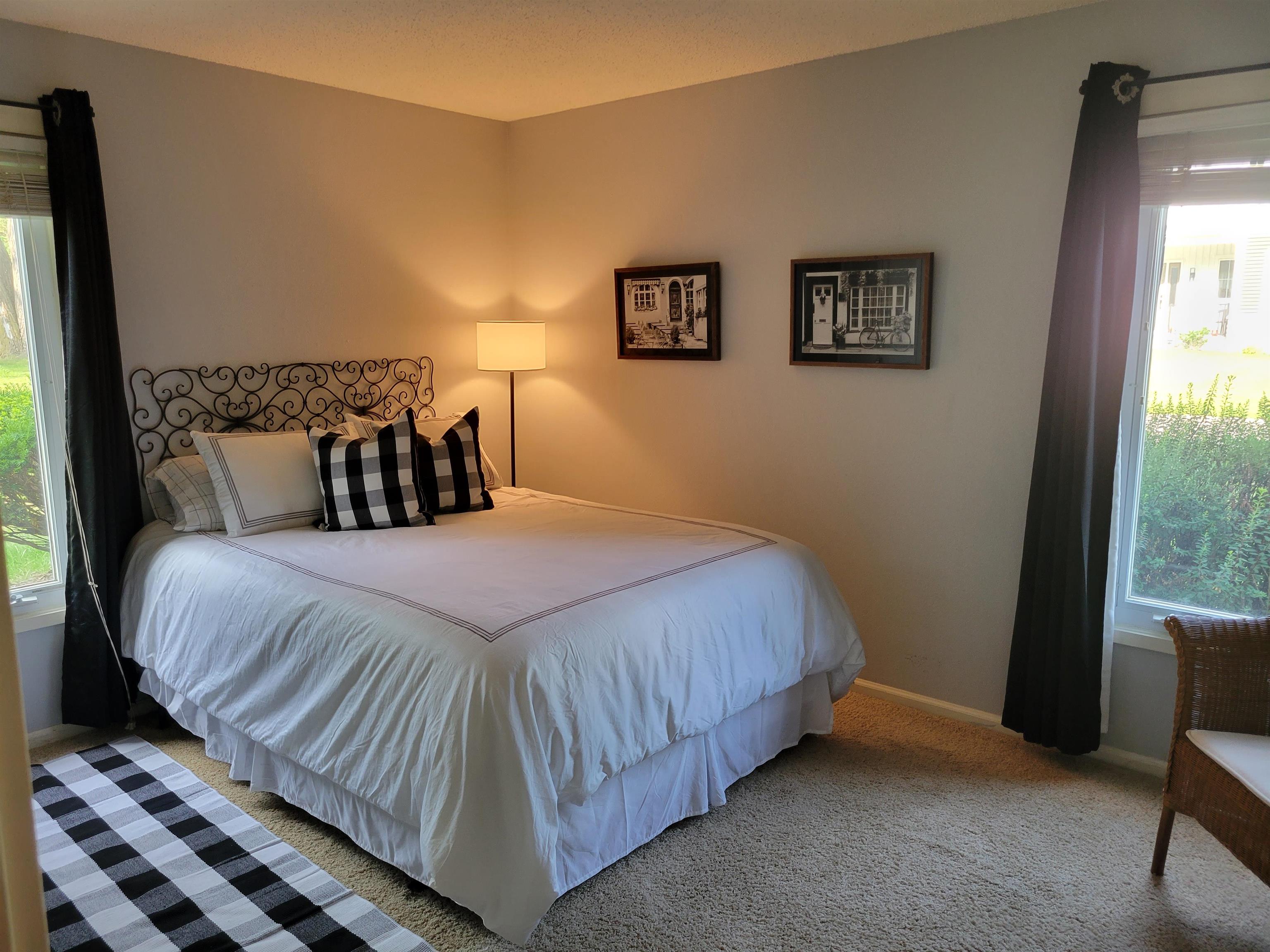 18101 Stoneridge, Apt E