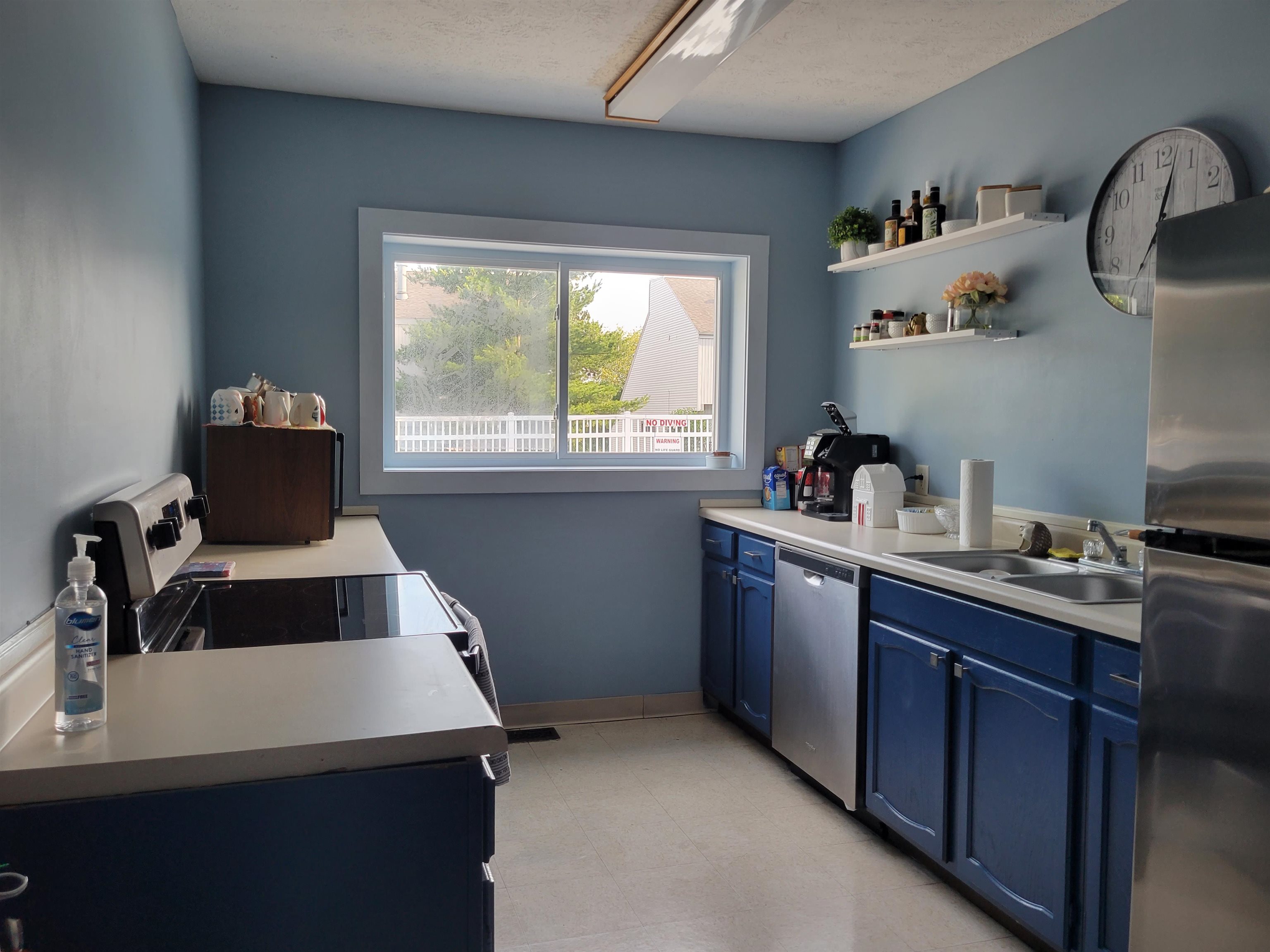 18101 Stoneridge, Apt E
