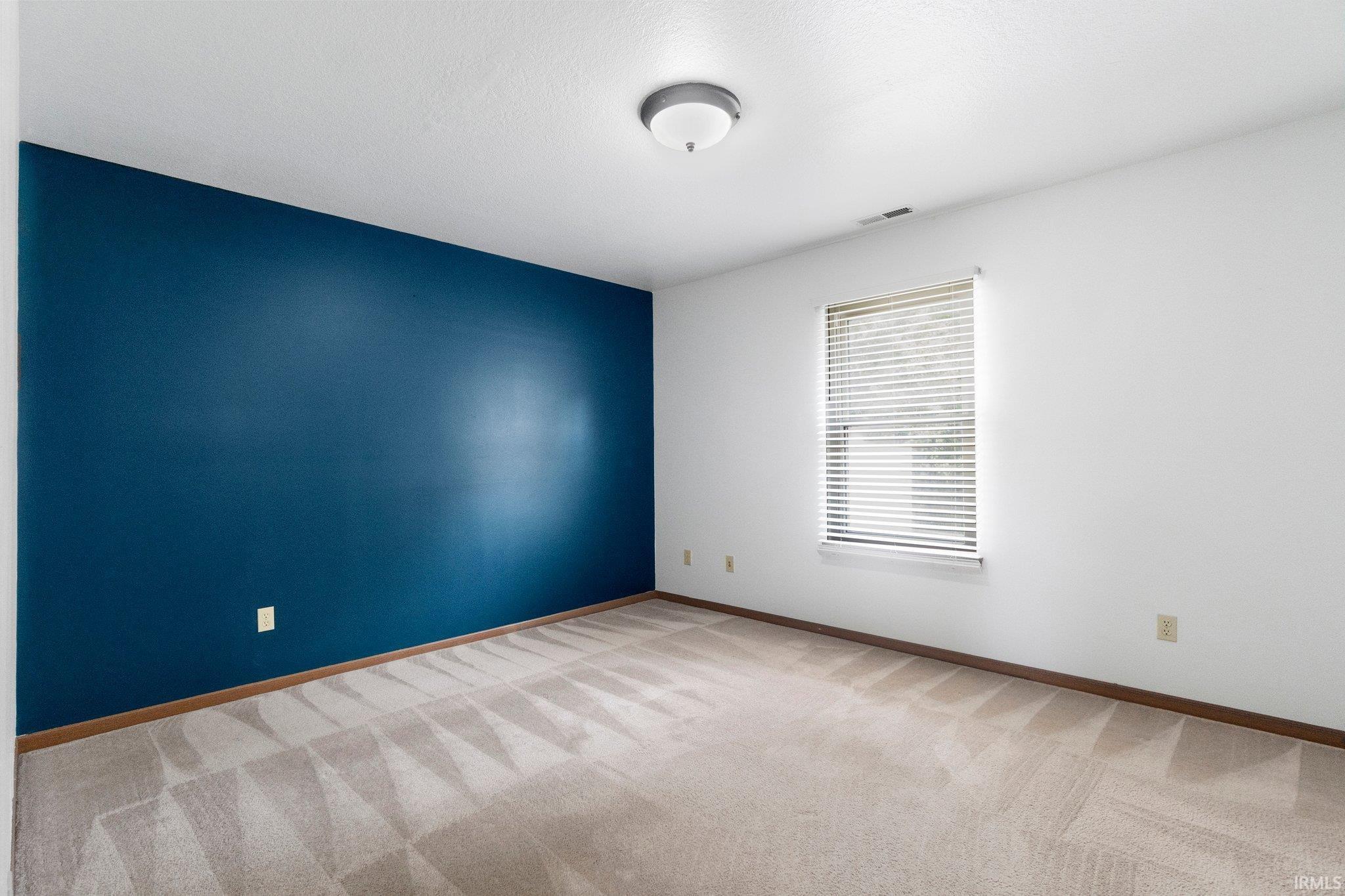 10649 Graystone