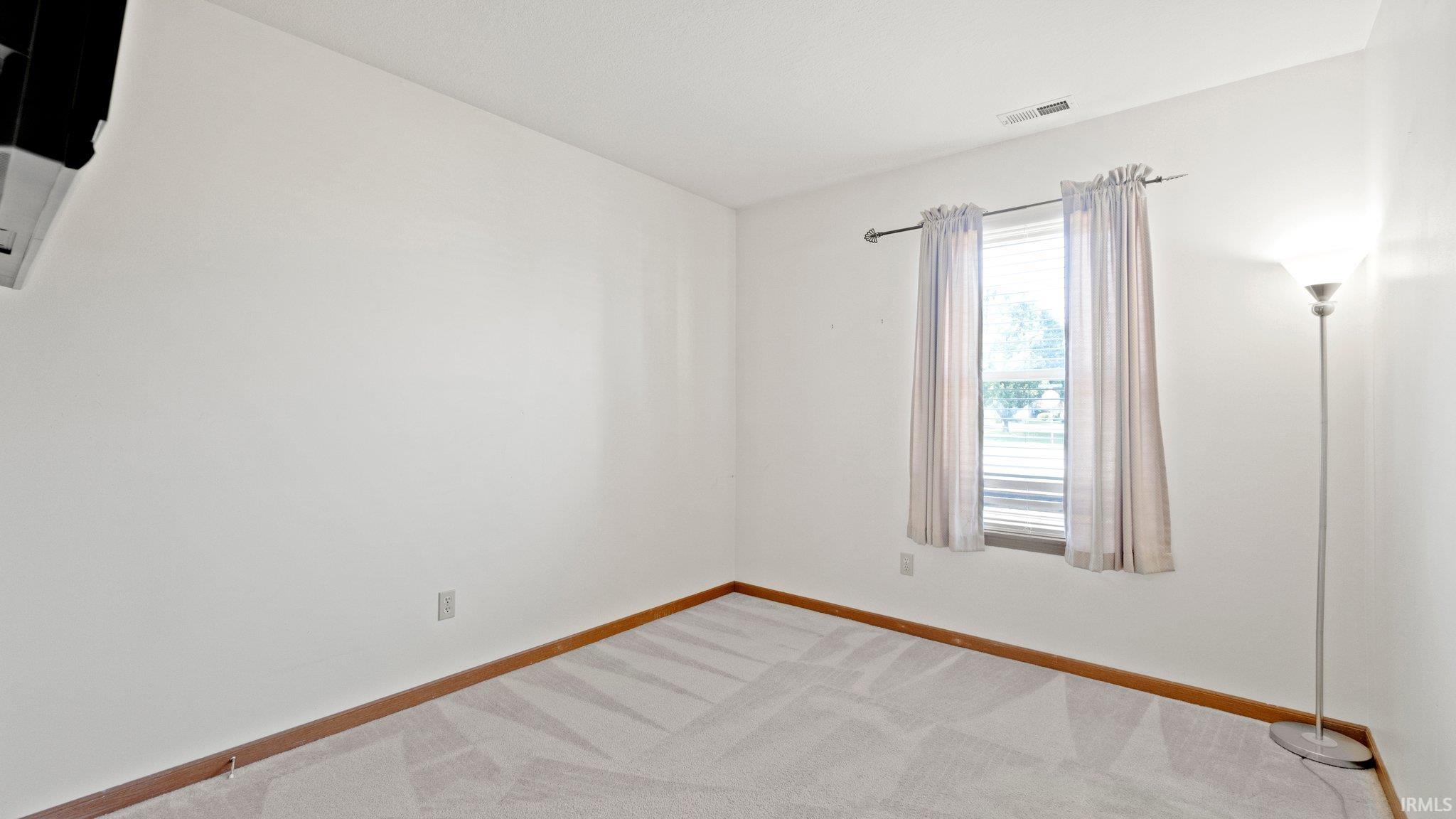 10649 Graystone