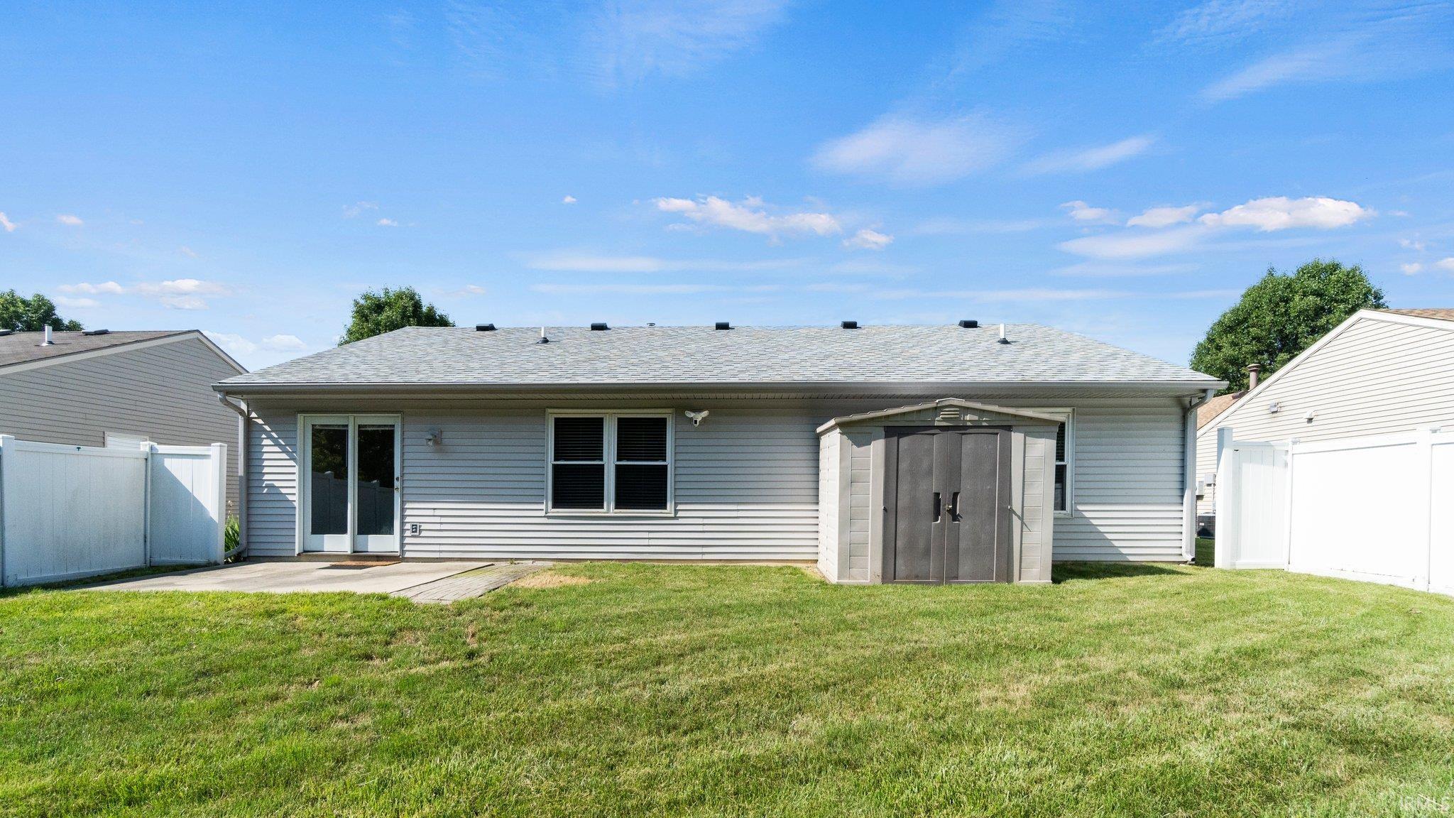 10649 Graystone