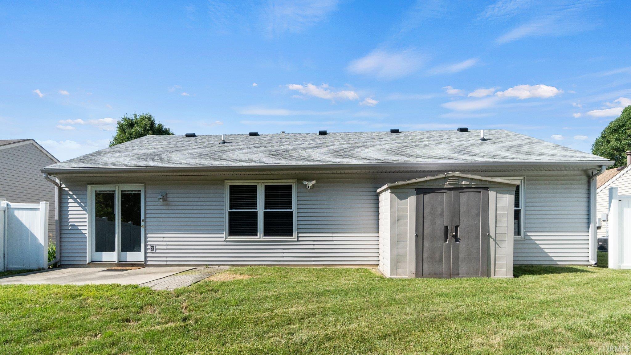10649 Graystone