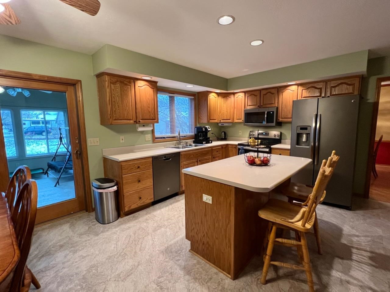 5101 Holly Oak