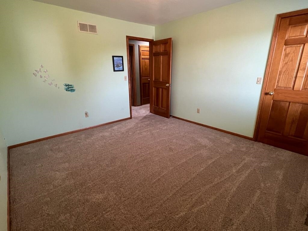 5101 Holly Oak