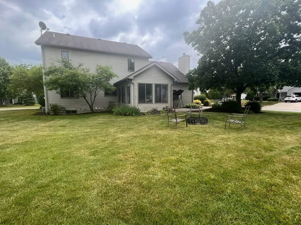 5101 Holly Oak