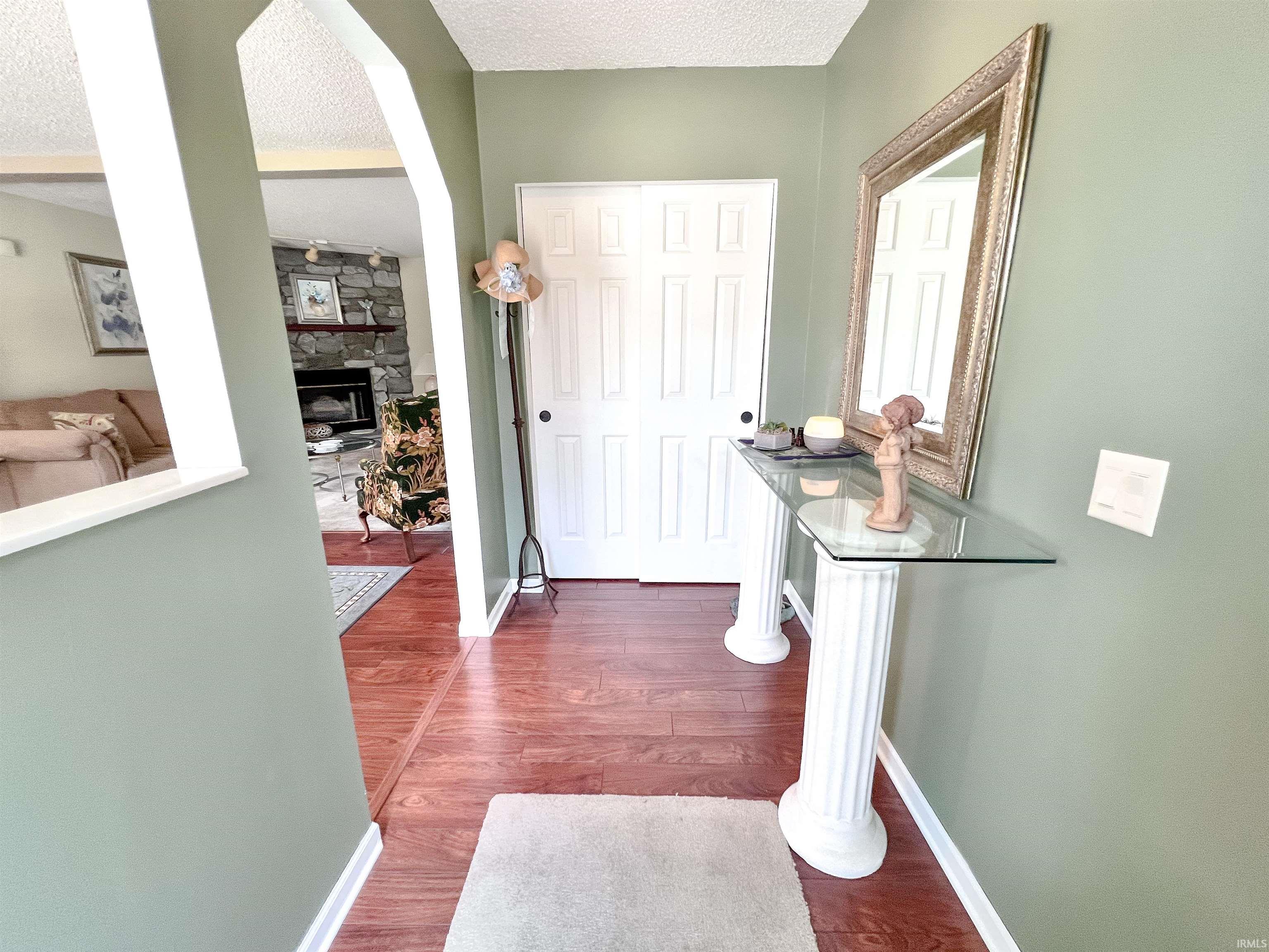 12350 Creek Bend