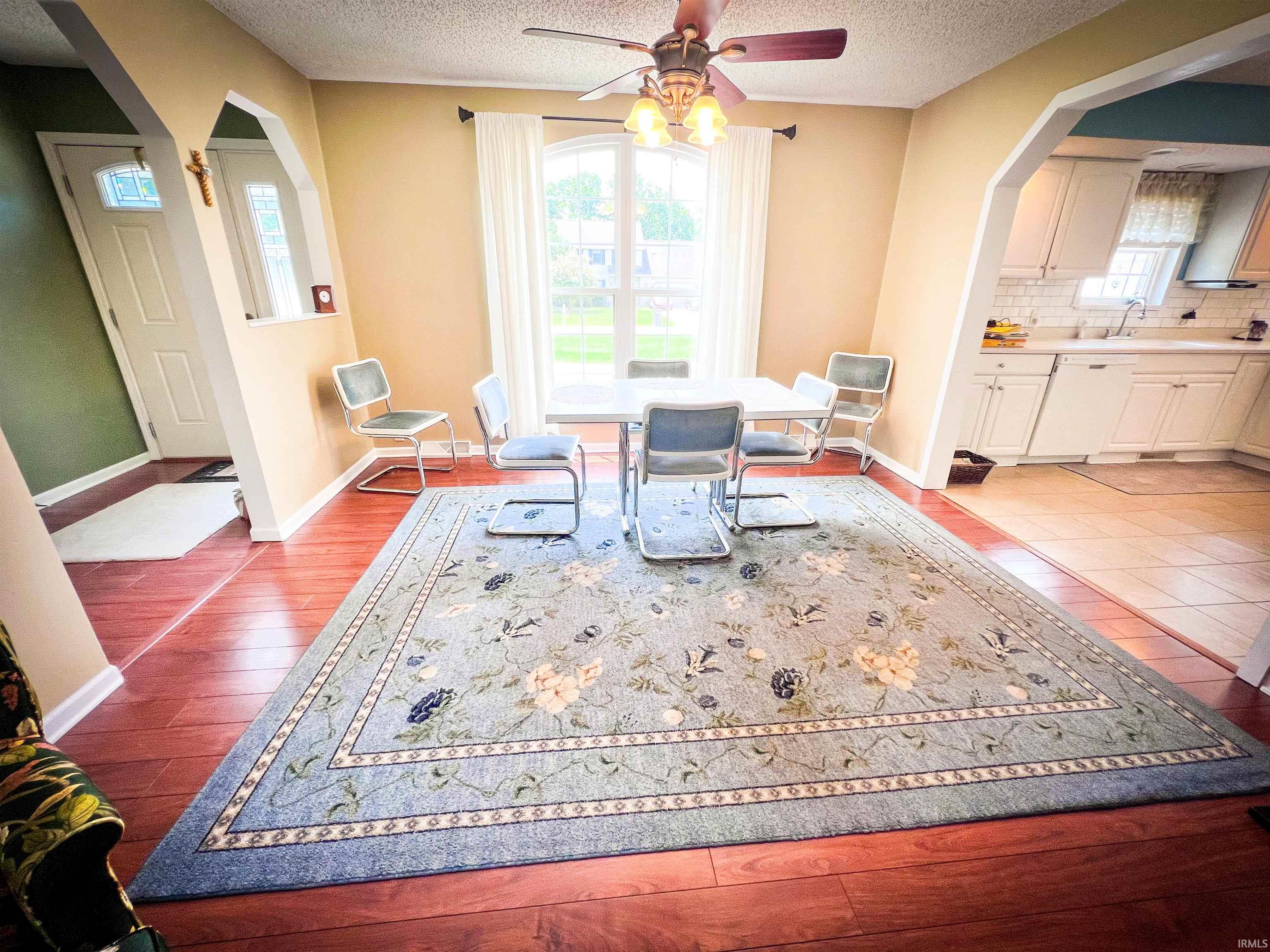 12350 Creek Bend