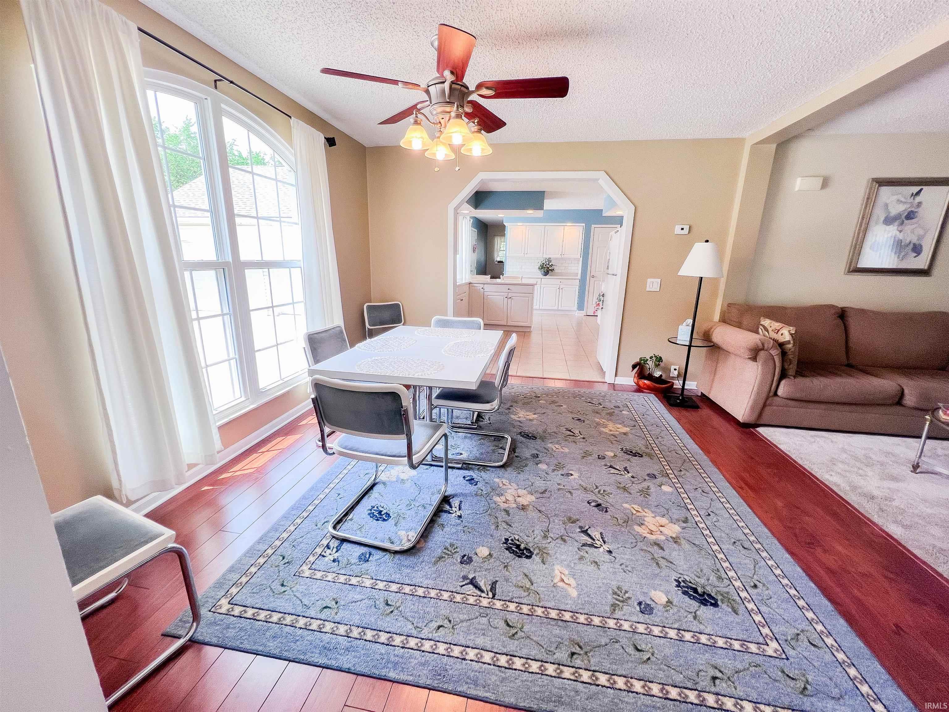 12350 Creek Bend