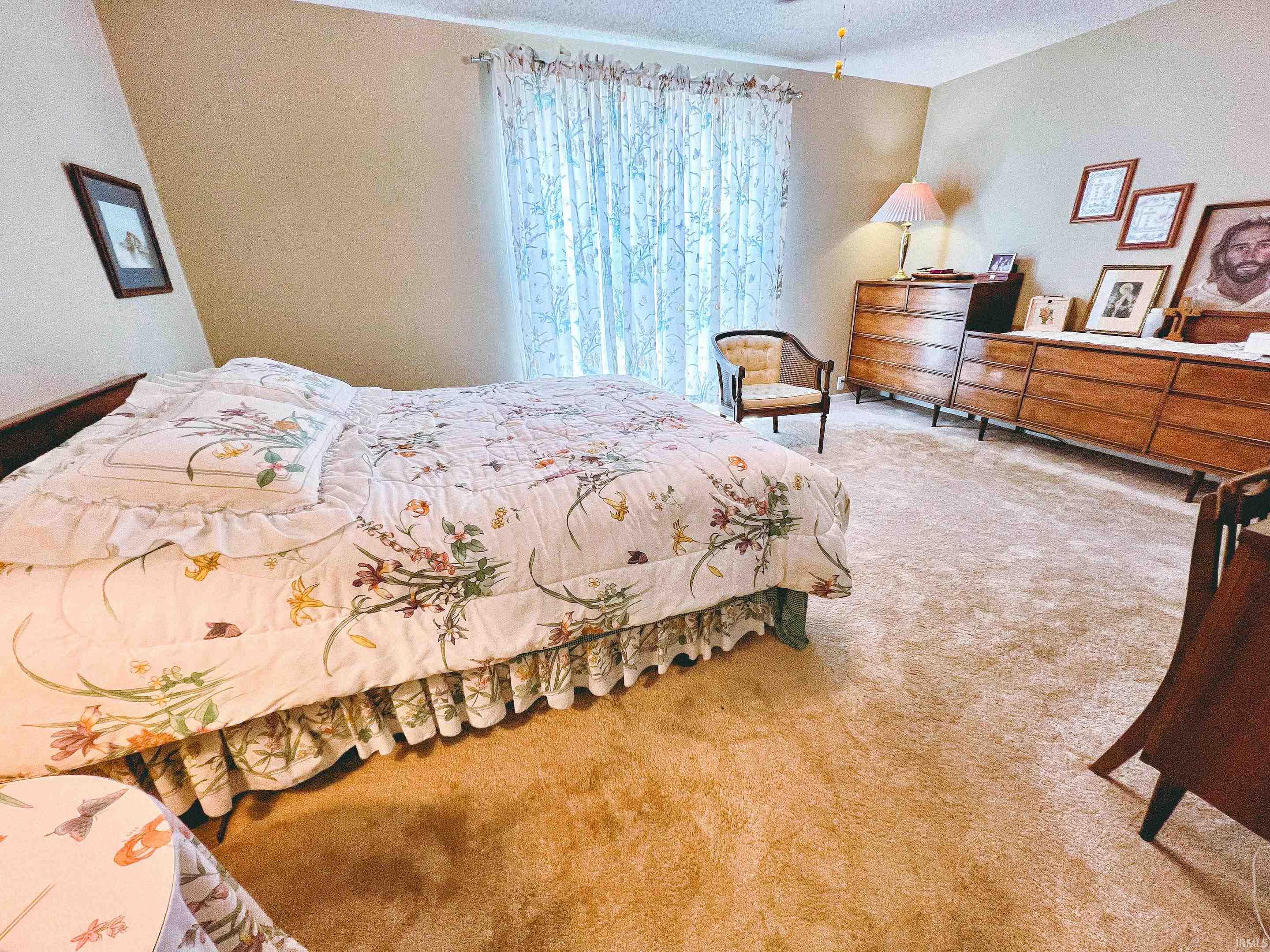 12350 Creek Bend