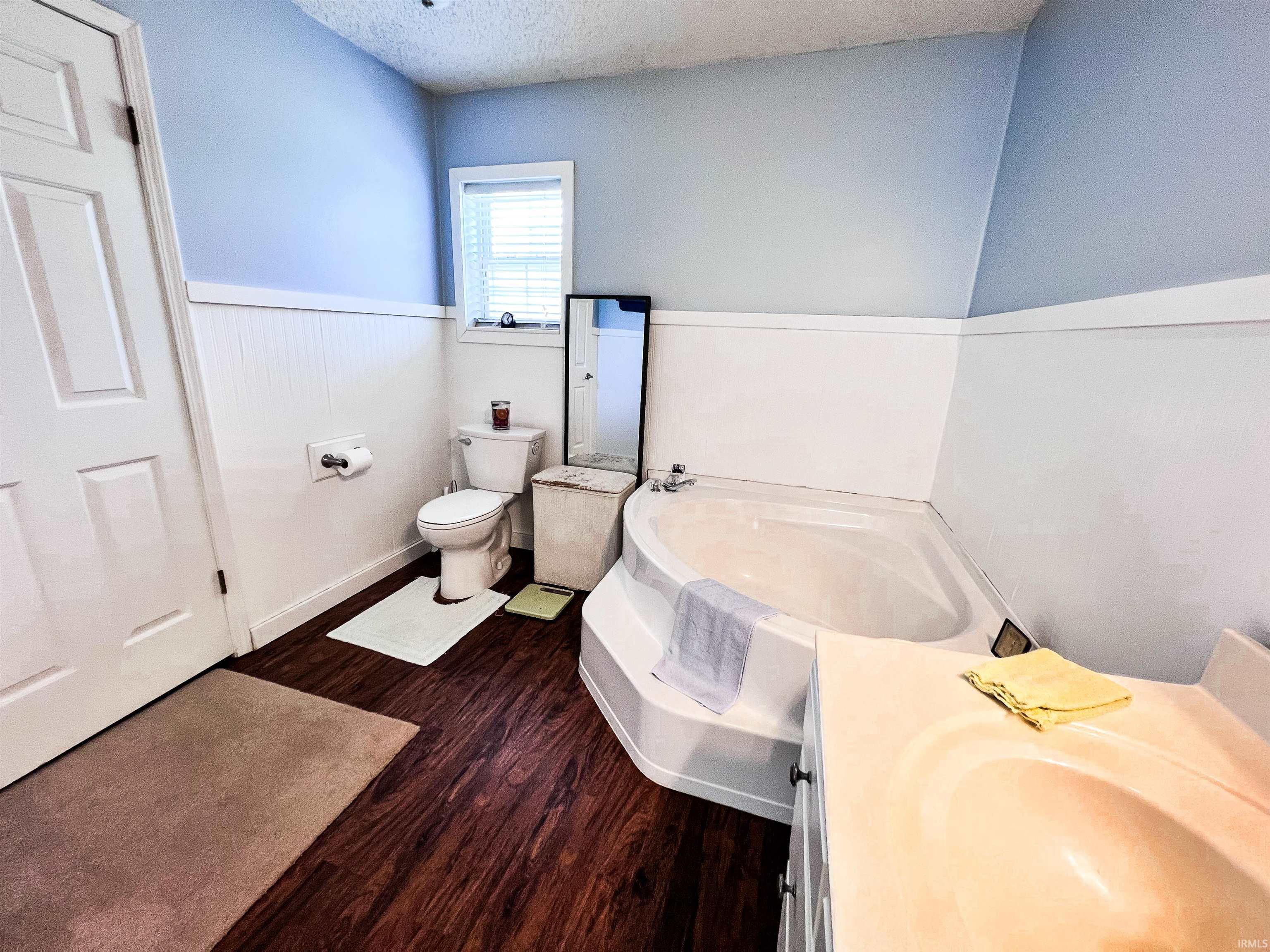 12350 Creek Bend