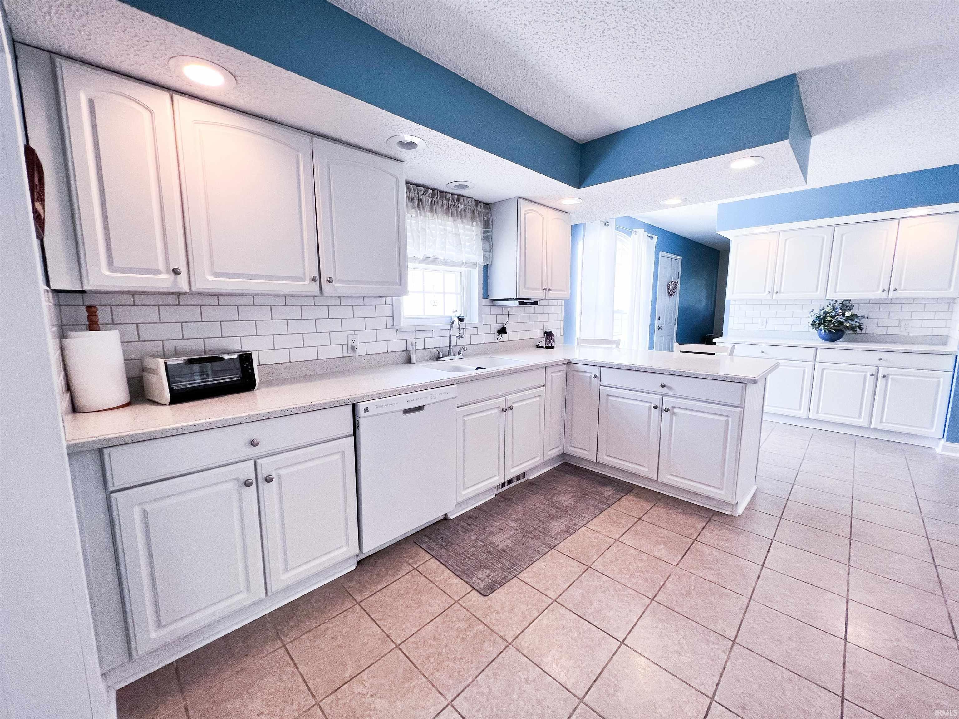 12350 Creek Bend