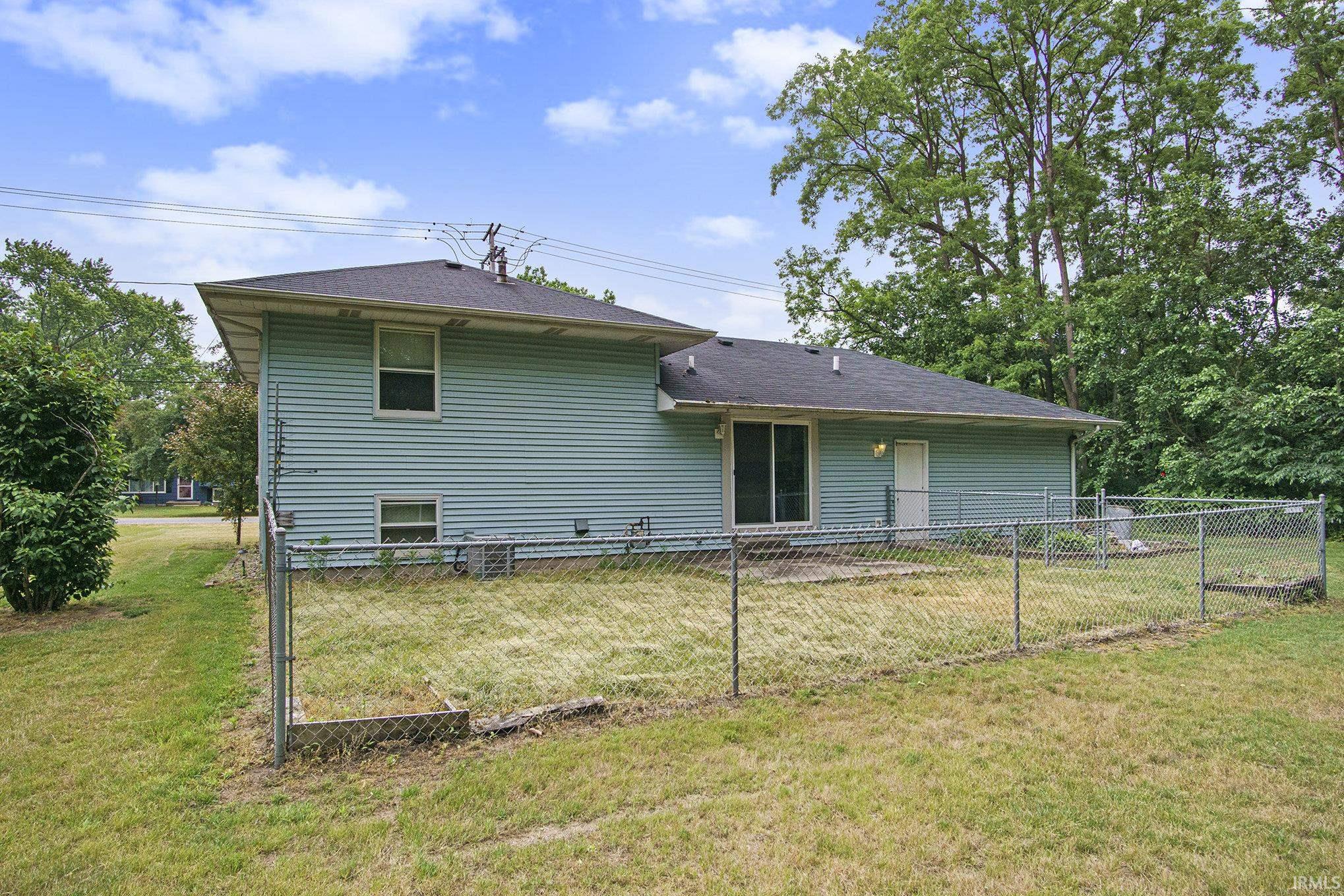 52985 Emmons