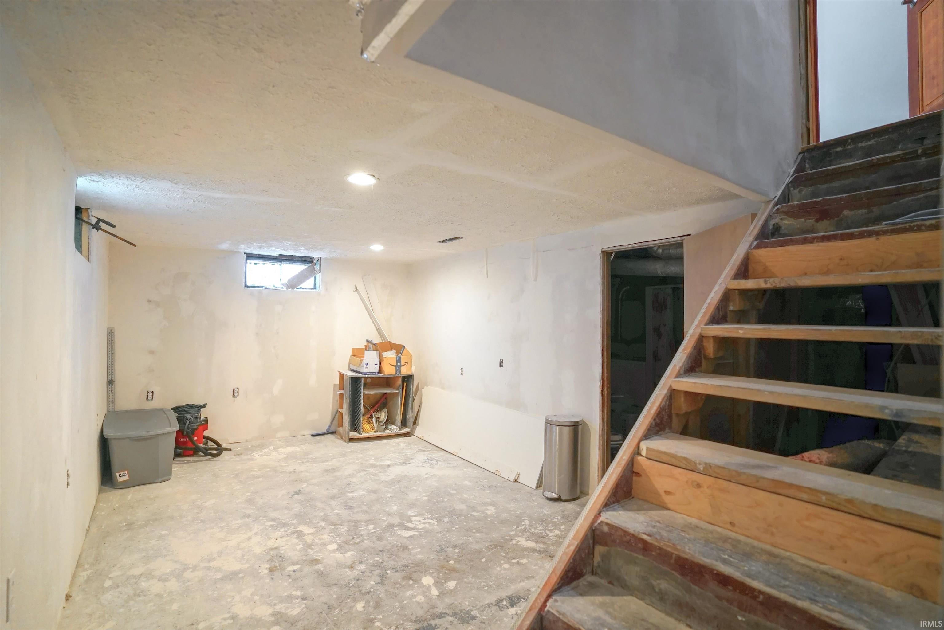 216 Walton