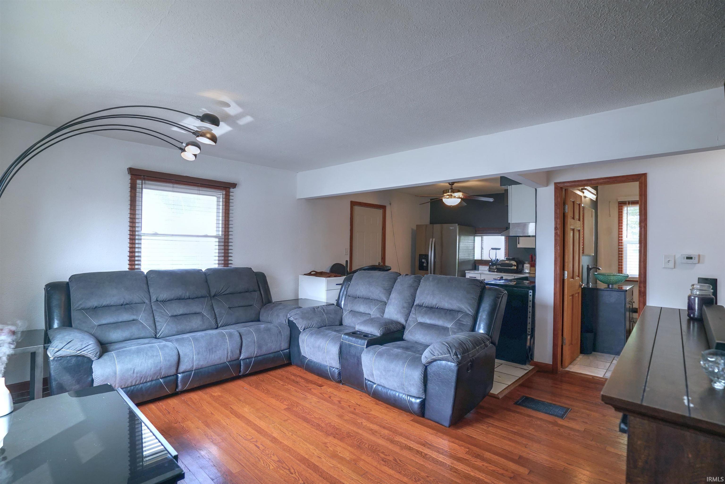 216 Walton