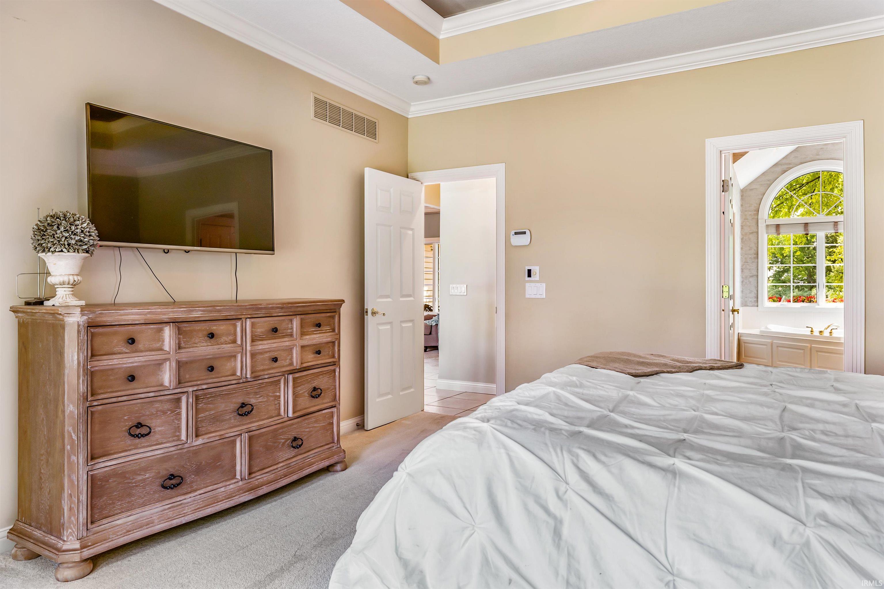 2730 Covington Manor