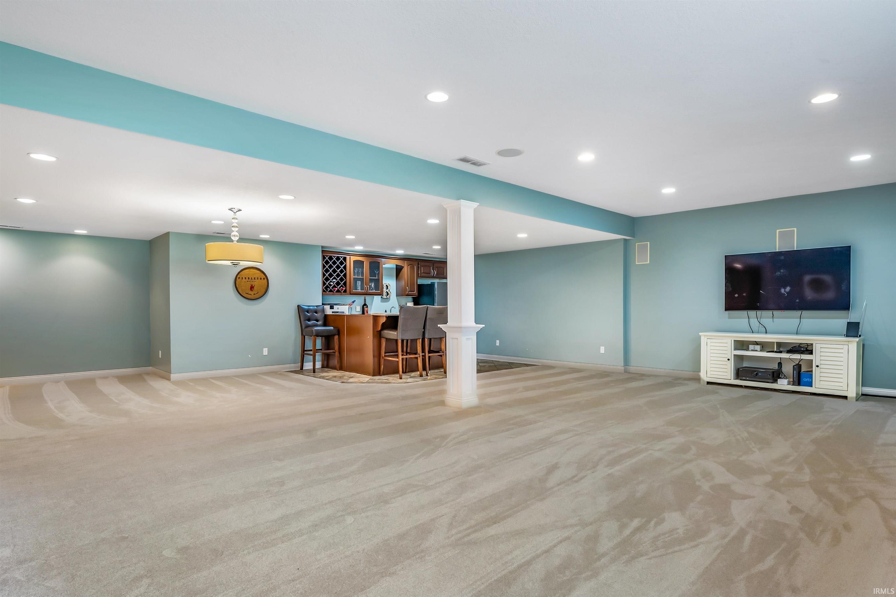 2730 Covington Manor