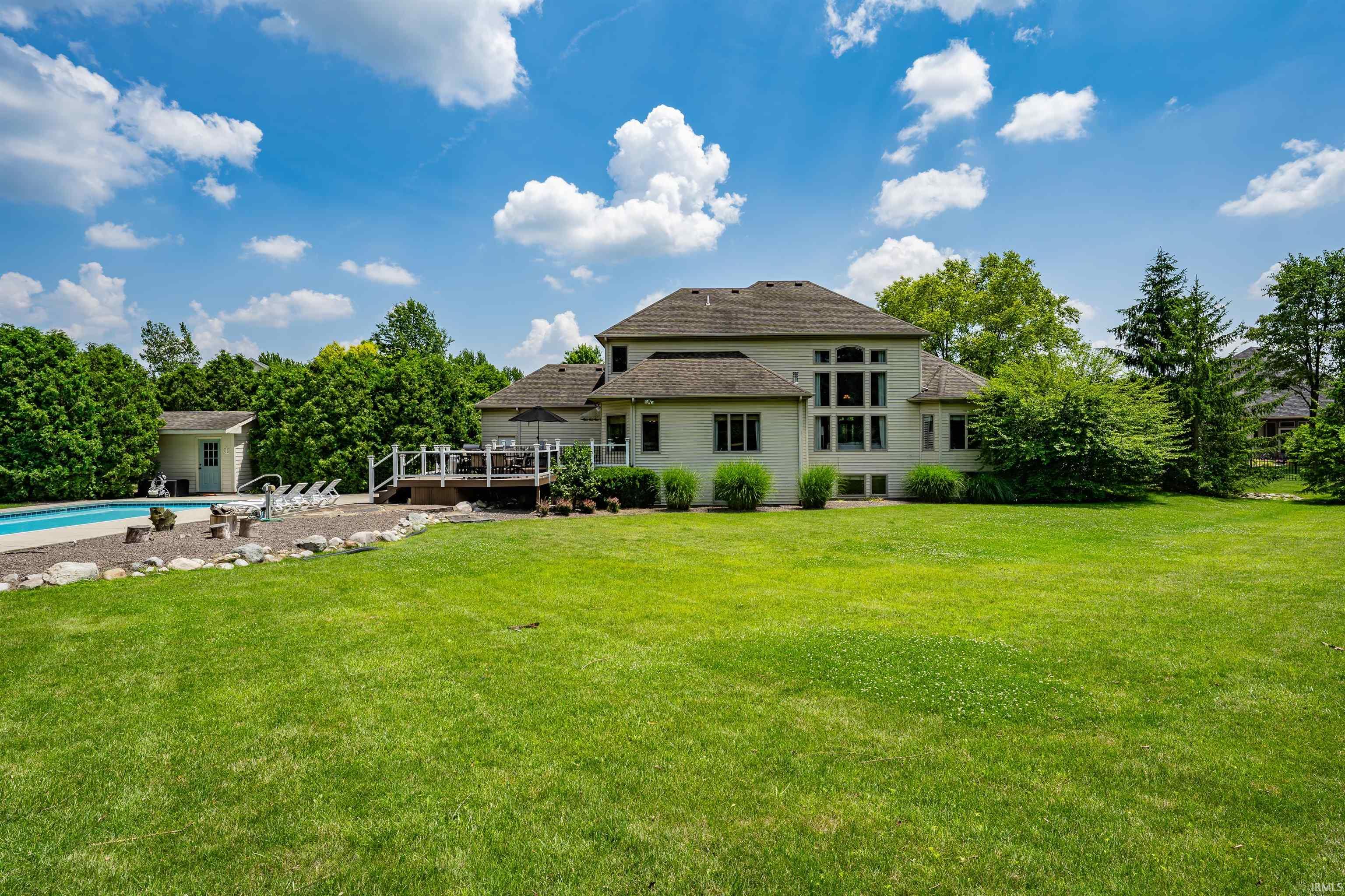 2730 Covington Manor