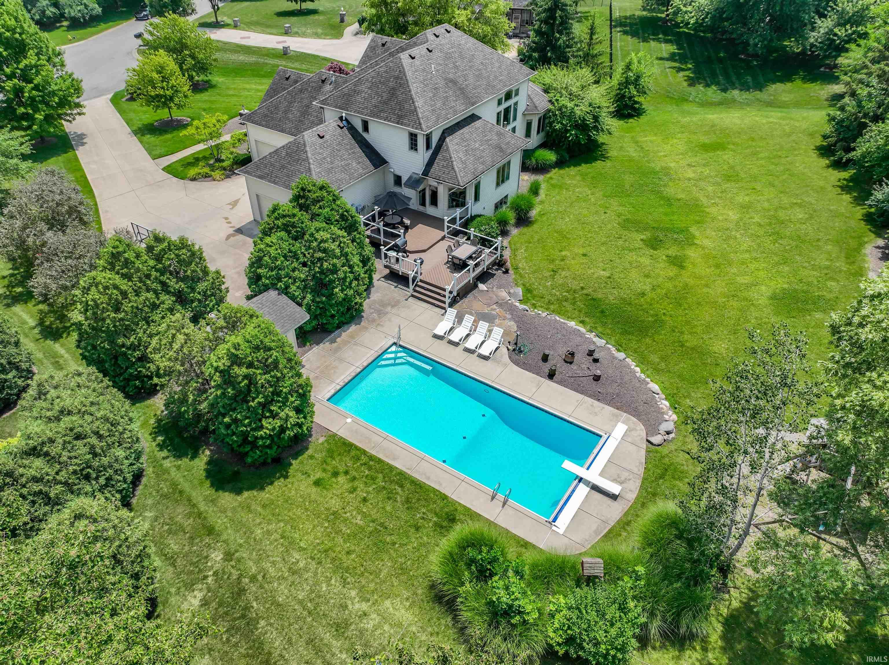 2730 Covington Manor