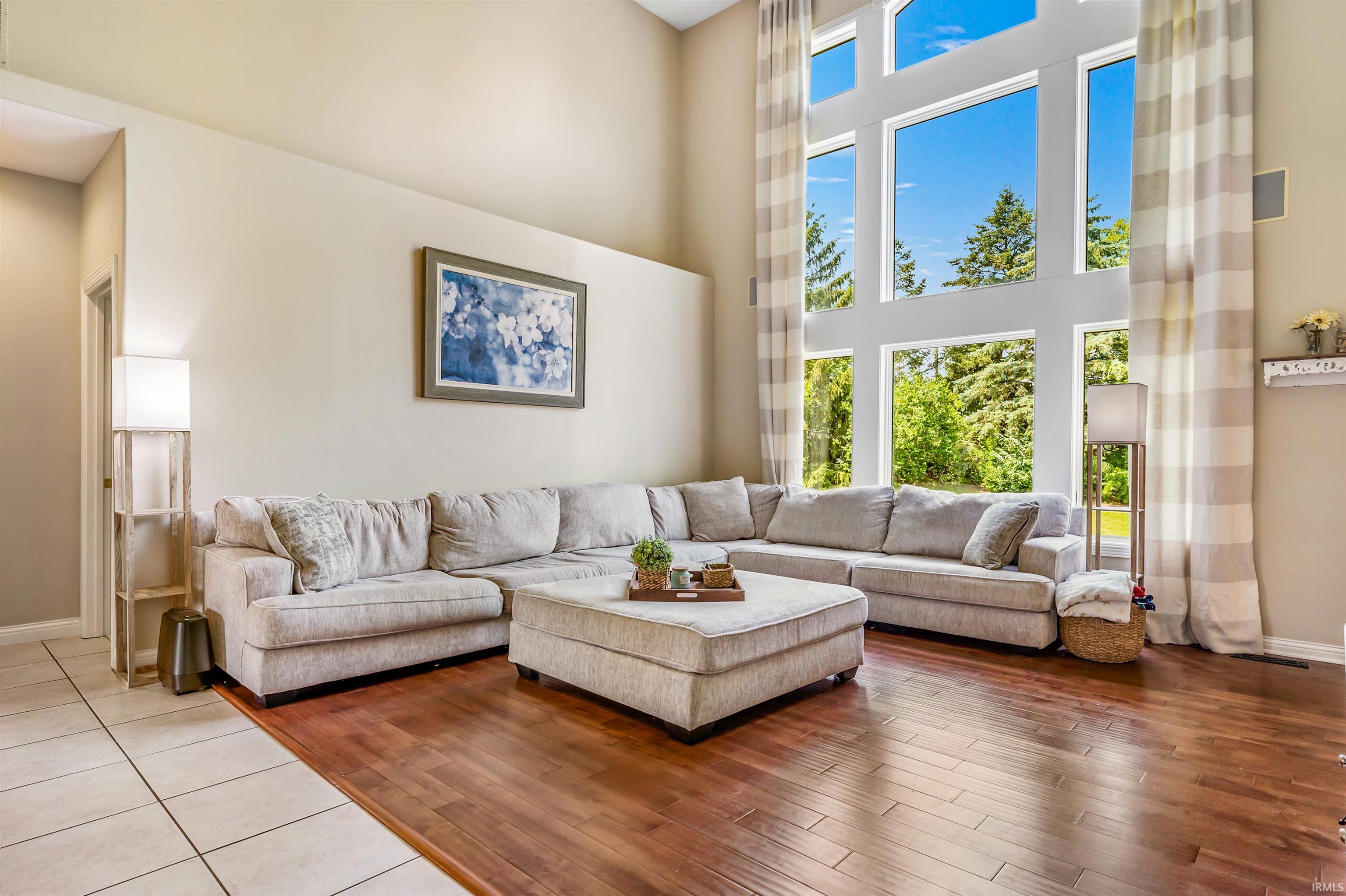 2730 Covington Manor