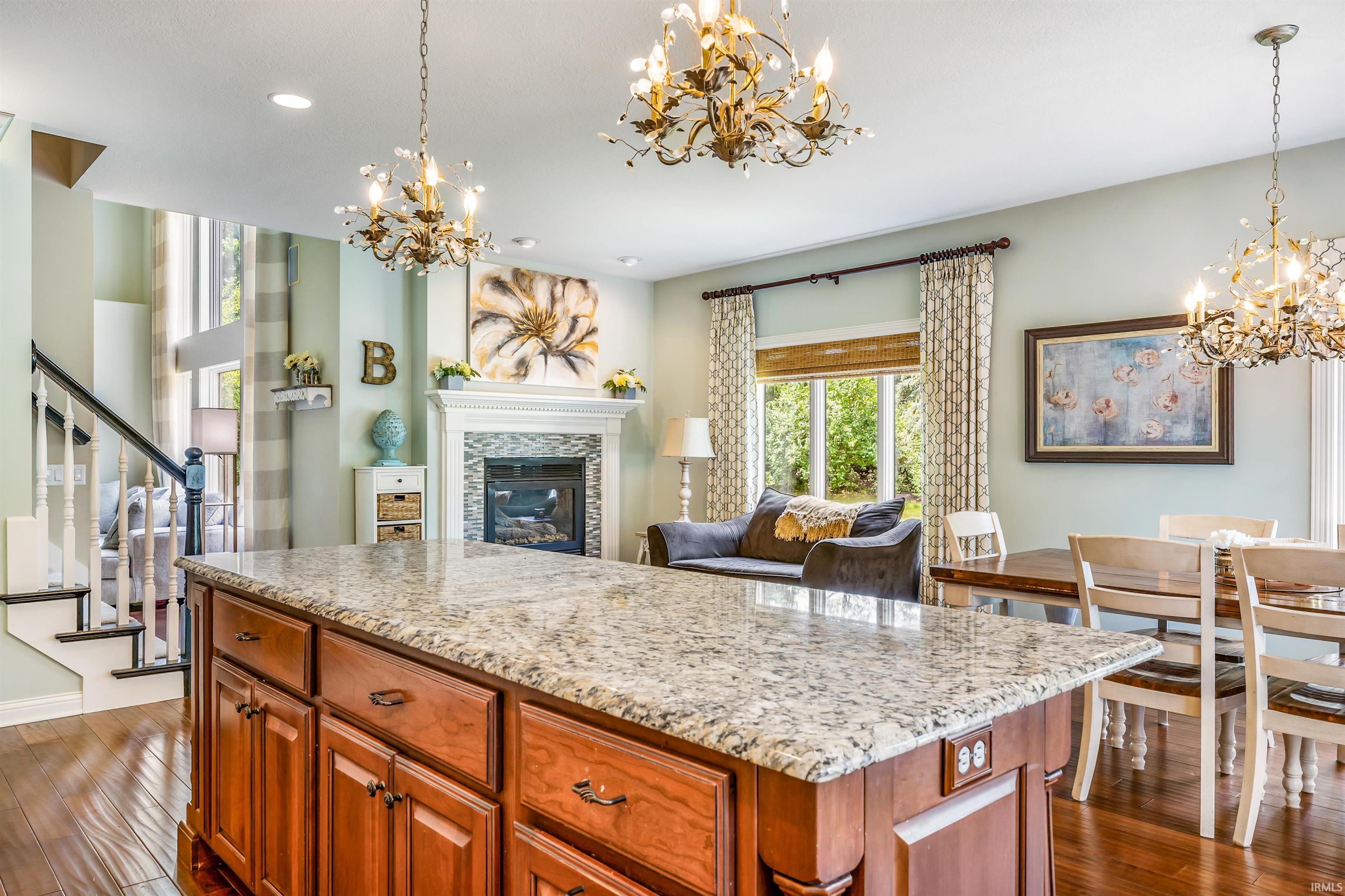 2730 Covington Manor