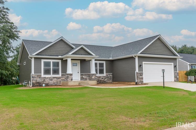 102 Pepper Ridge
