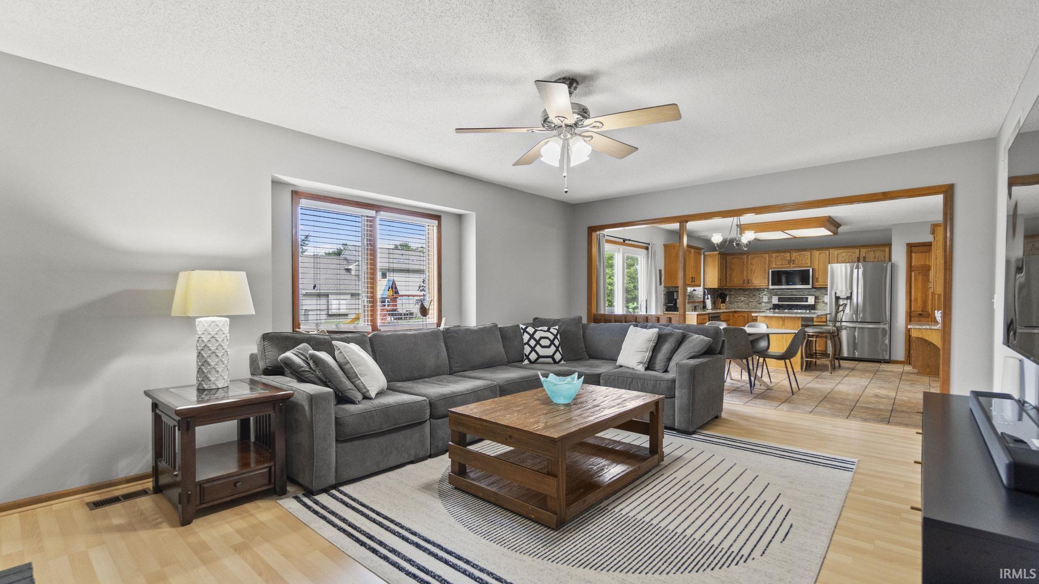 10724 Middleford