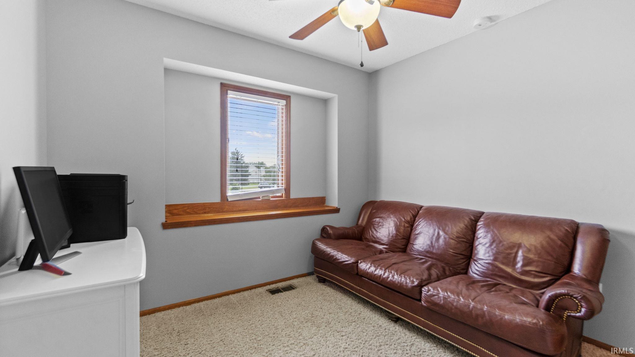10724 Middleford