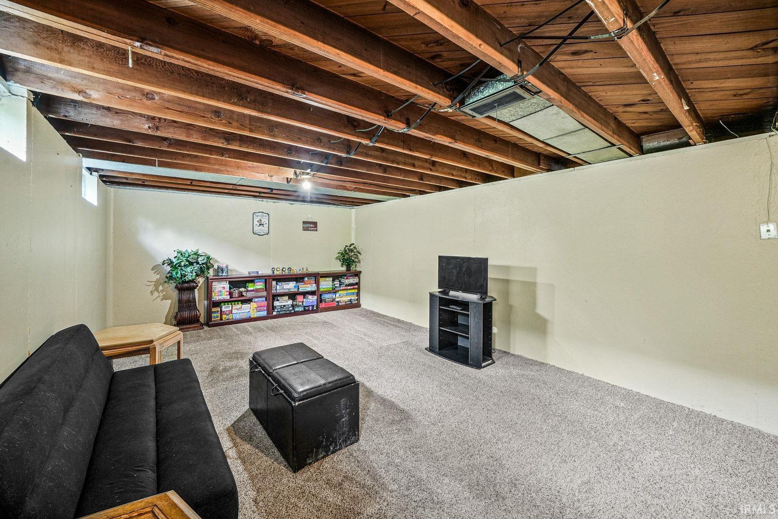 1148 Lasalle