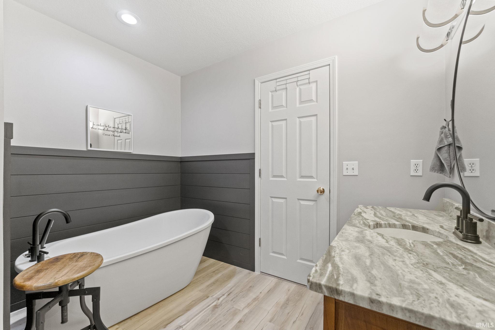 1441 Anderson