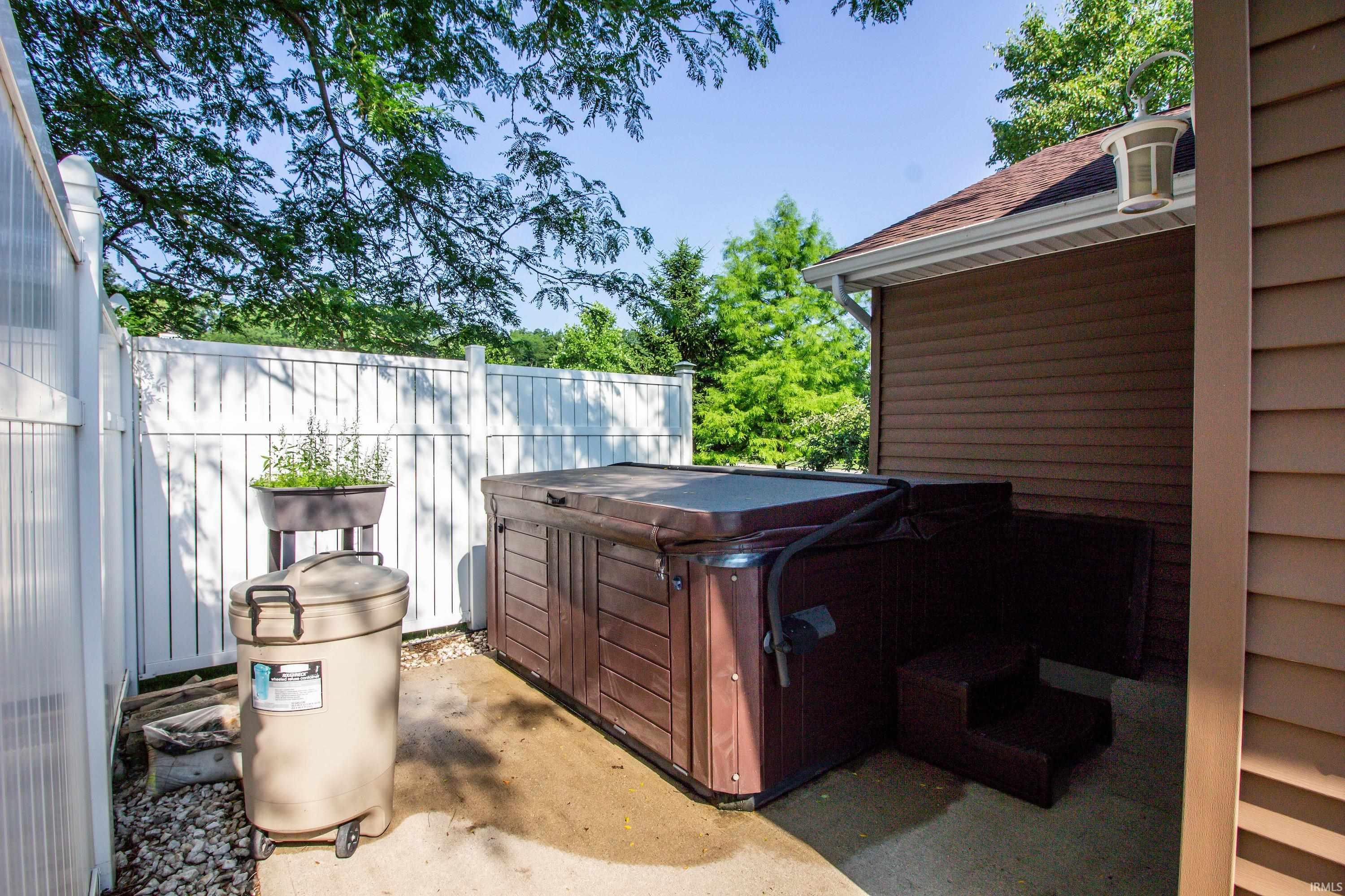 7740 Fibia Place-92
