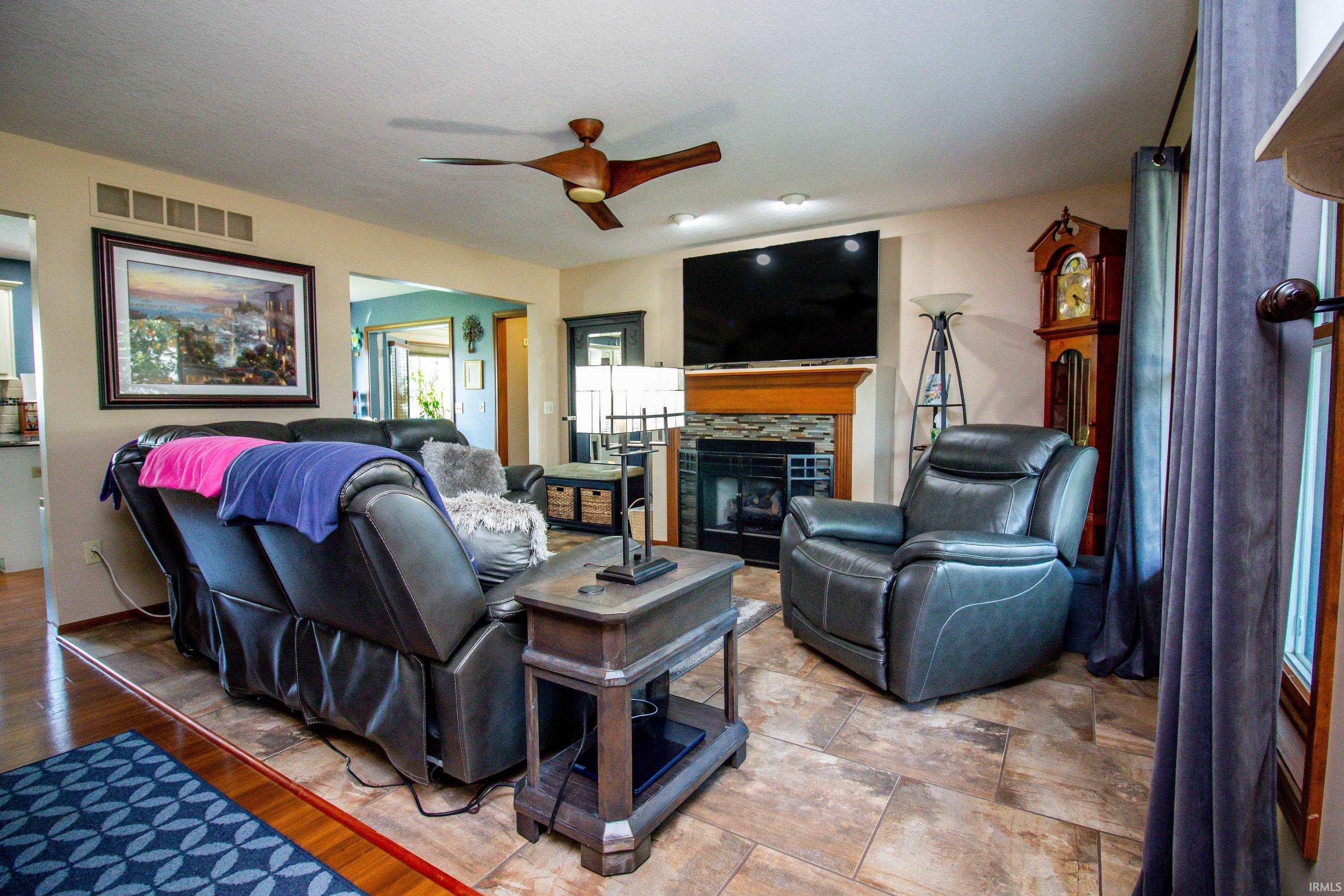 7740 Fibia Place-92