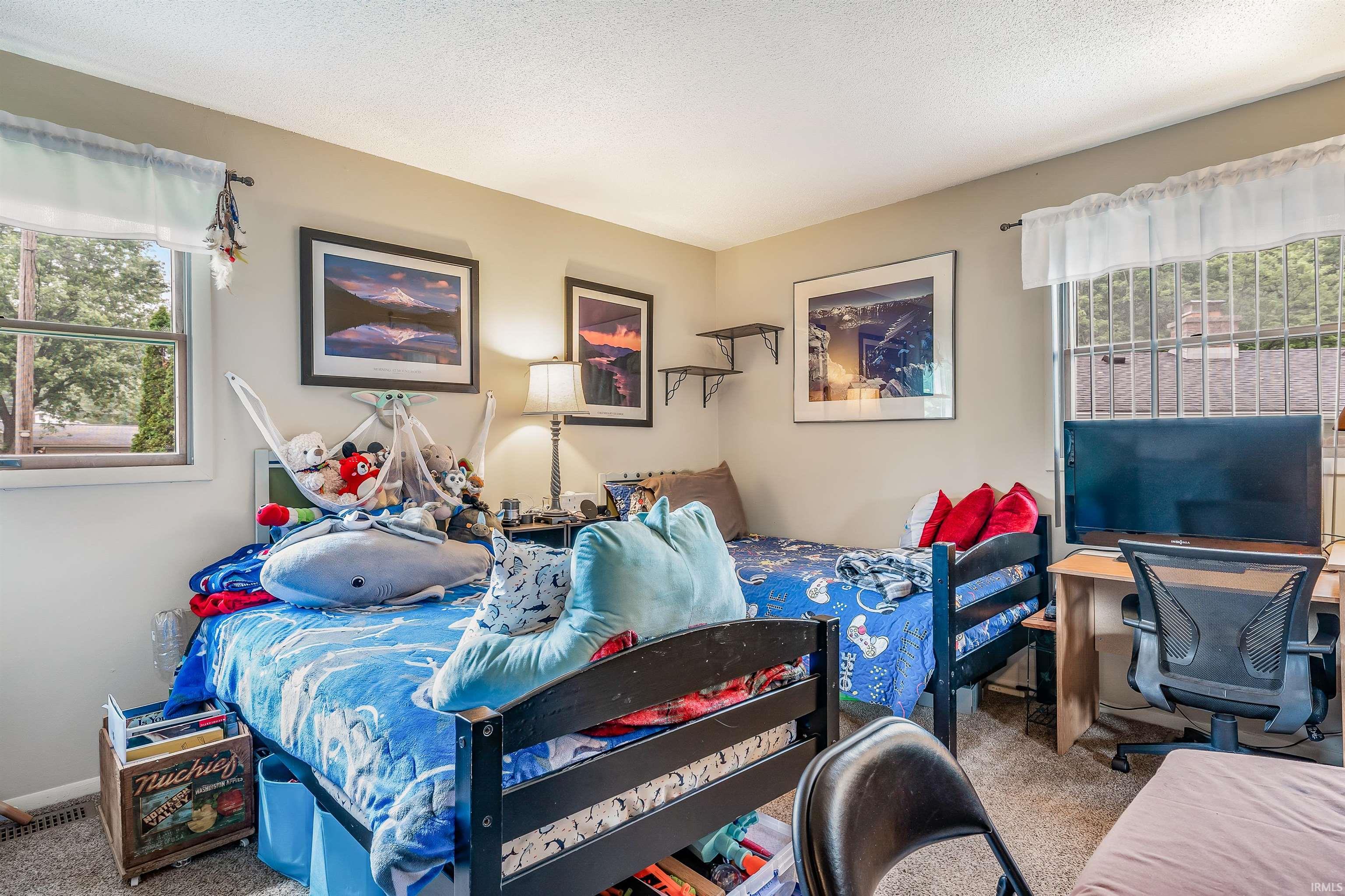 3702 Kirkfield