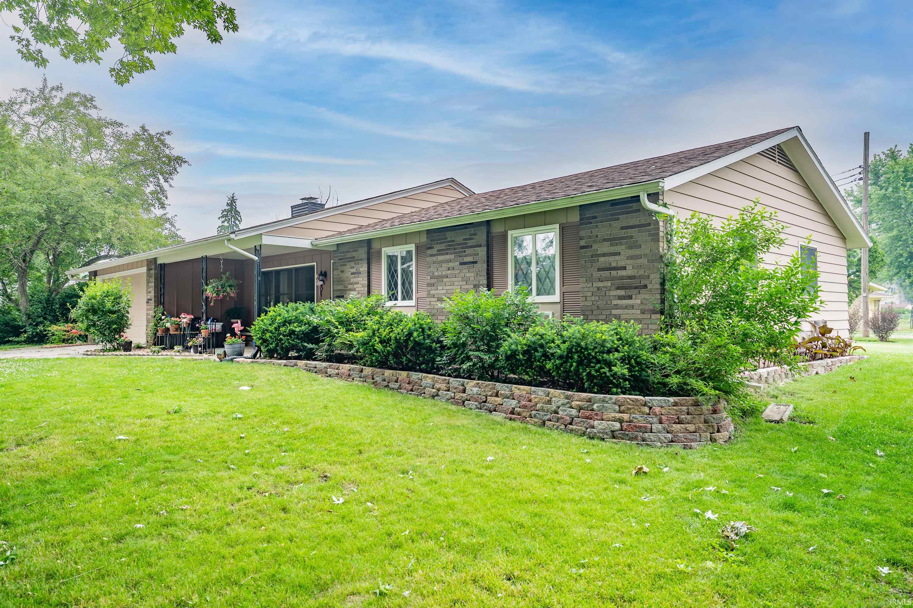 3702 Kirkfield