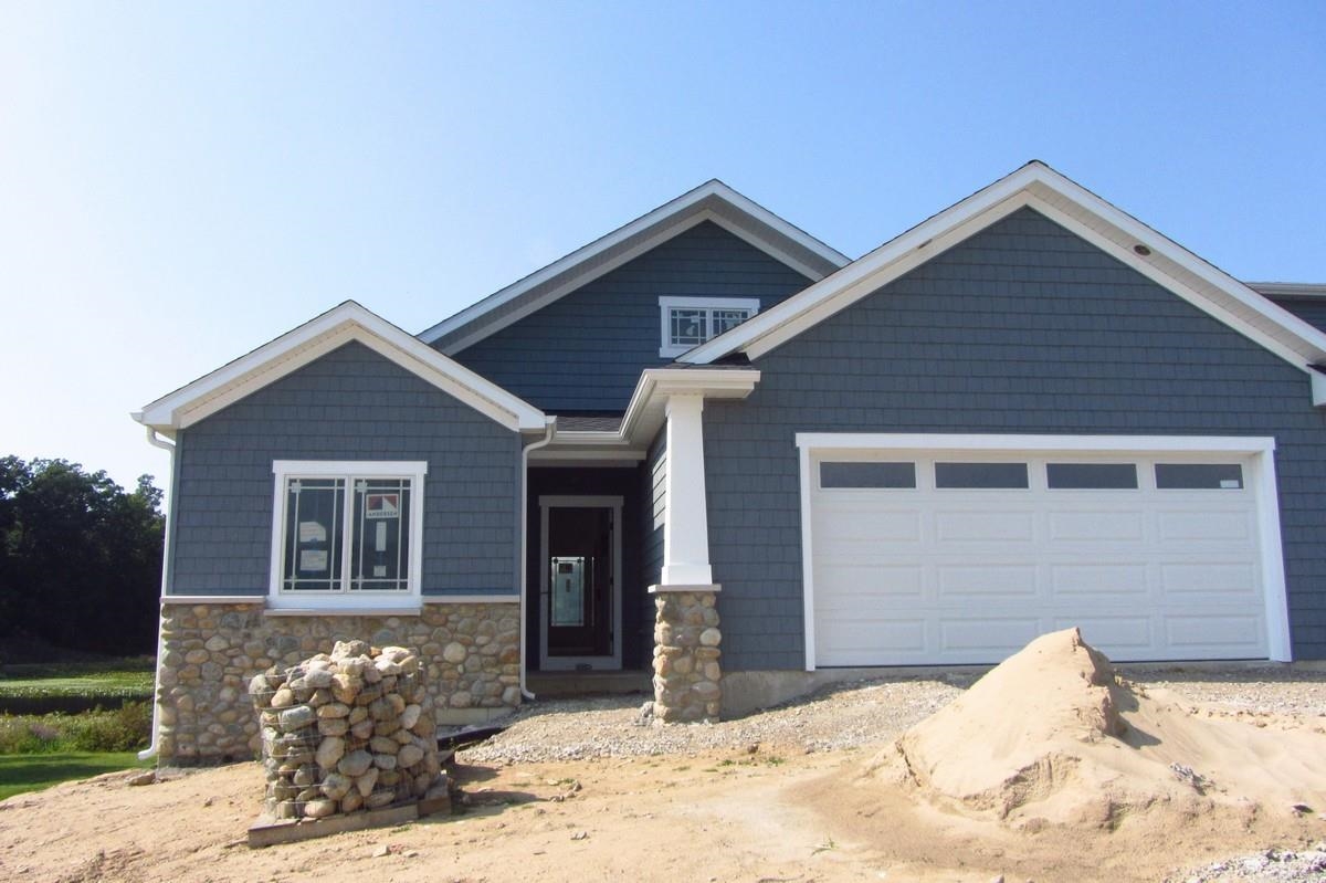 300 Lane 150 Hamilton Lk