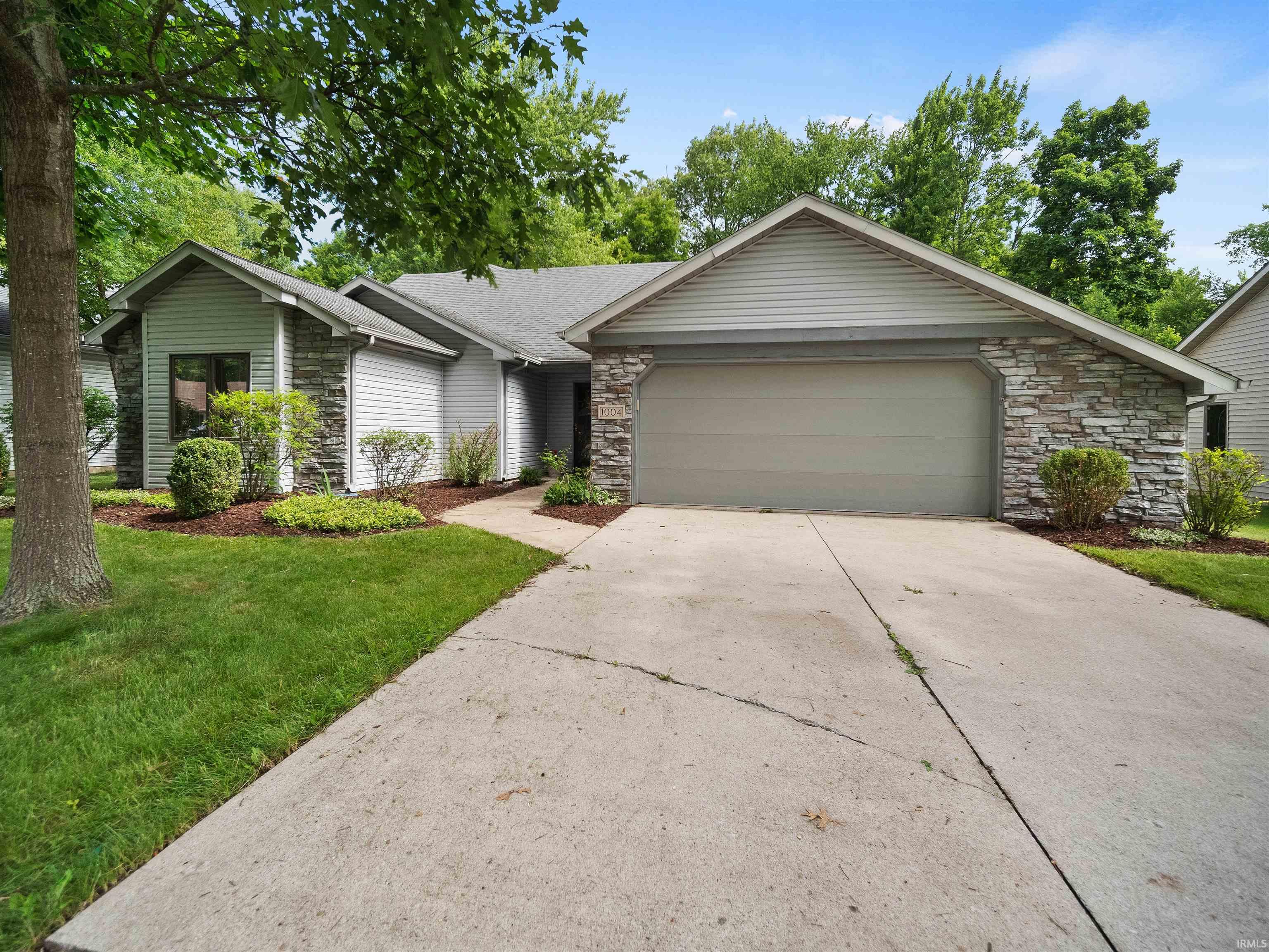 1004 Heartland