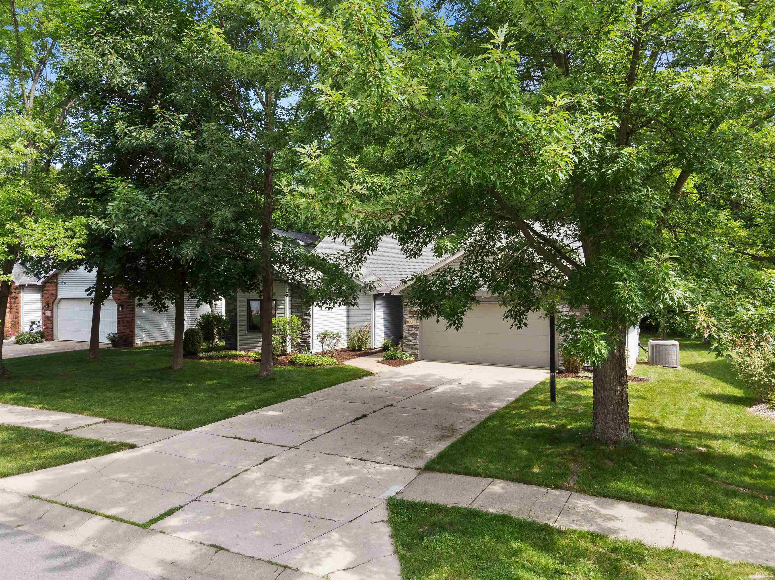 1004 Heartland