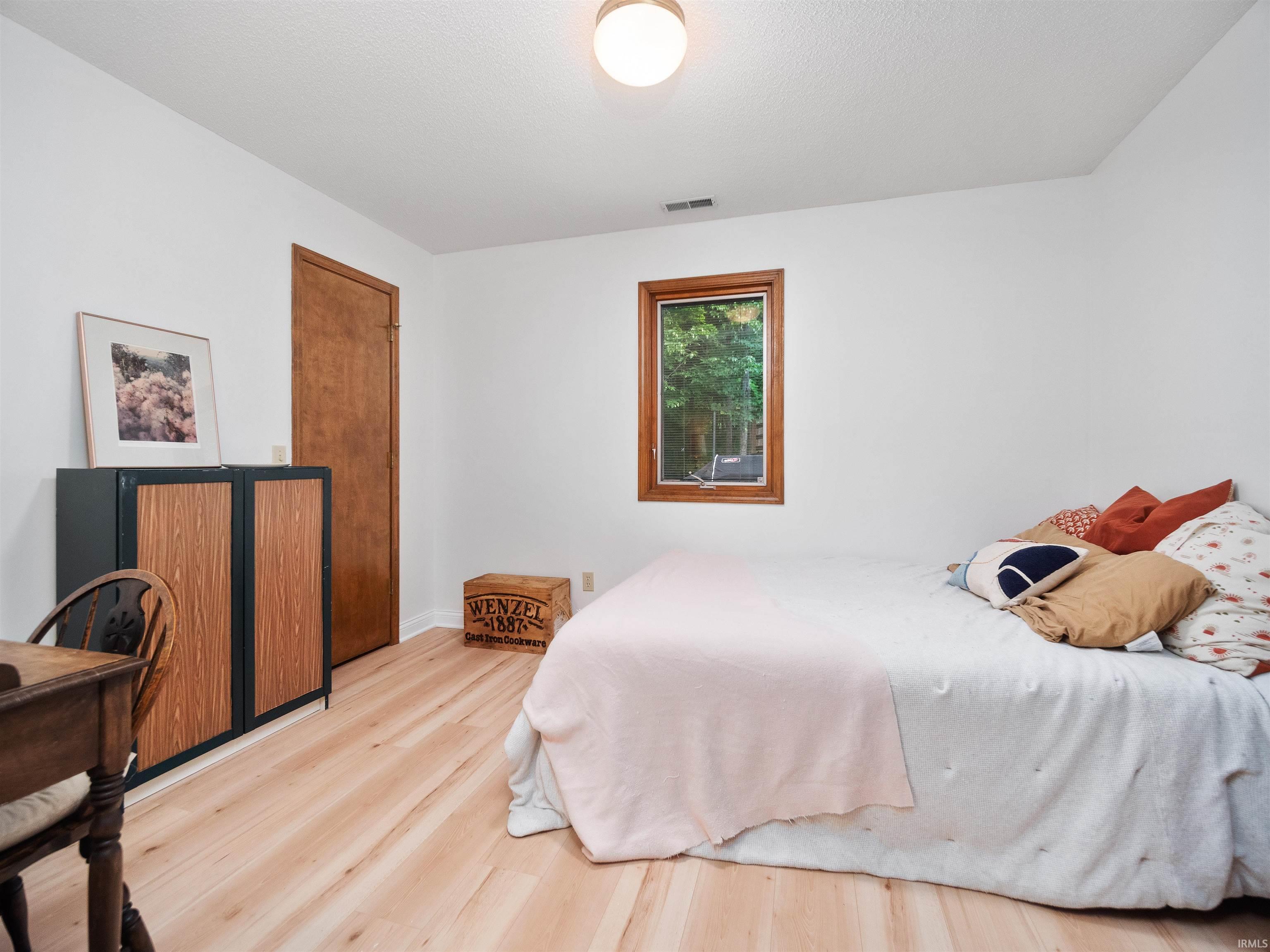 1004 Heartland