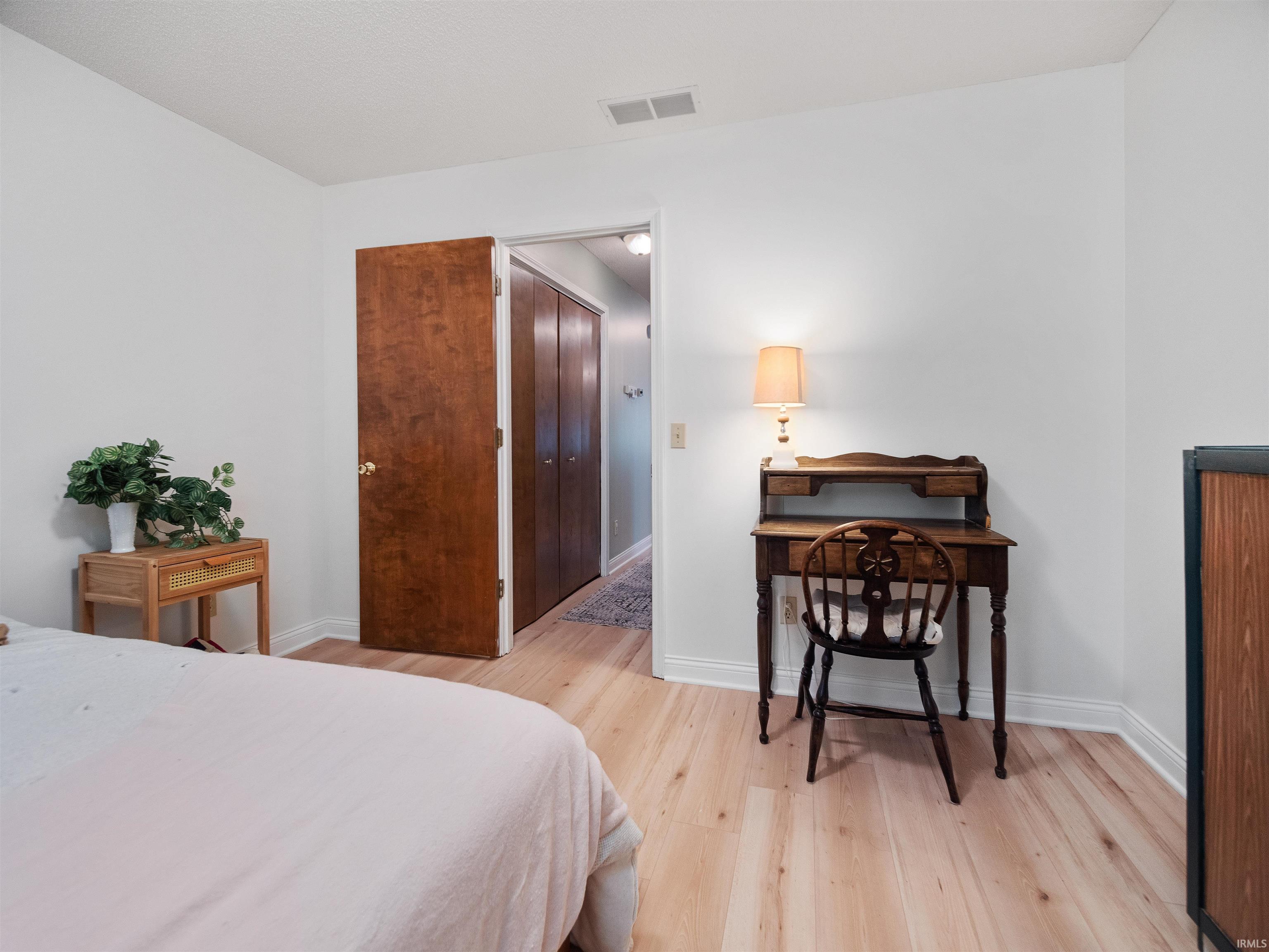 1004 Heartland