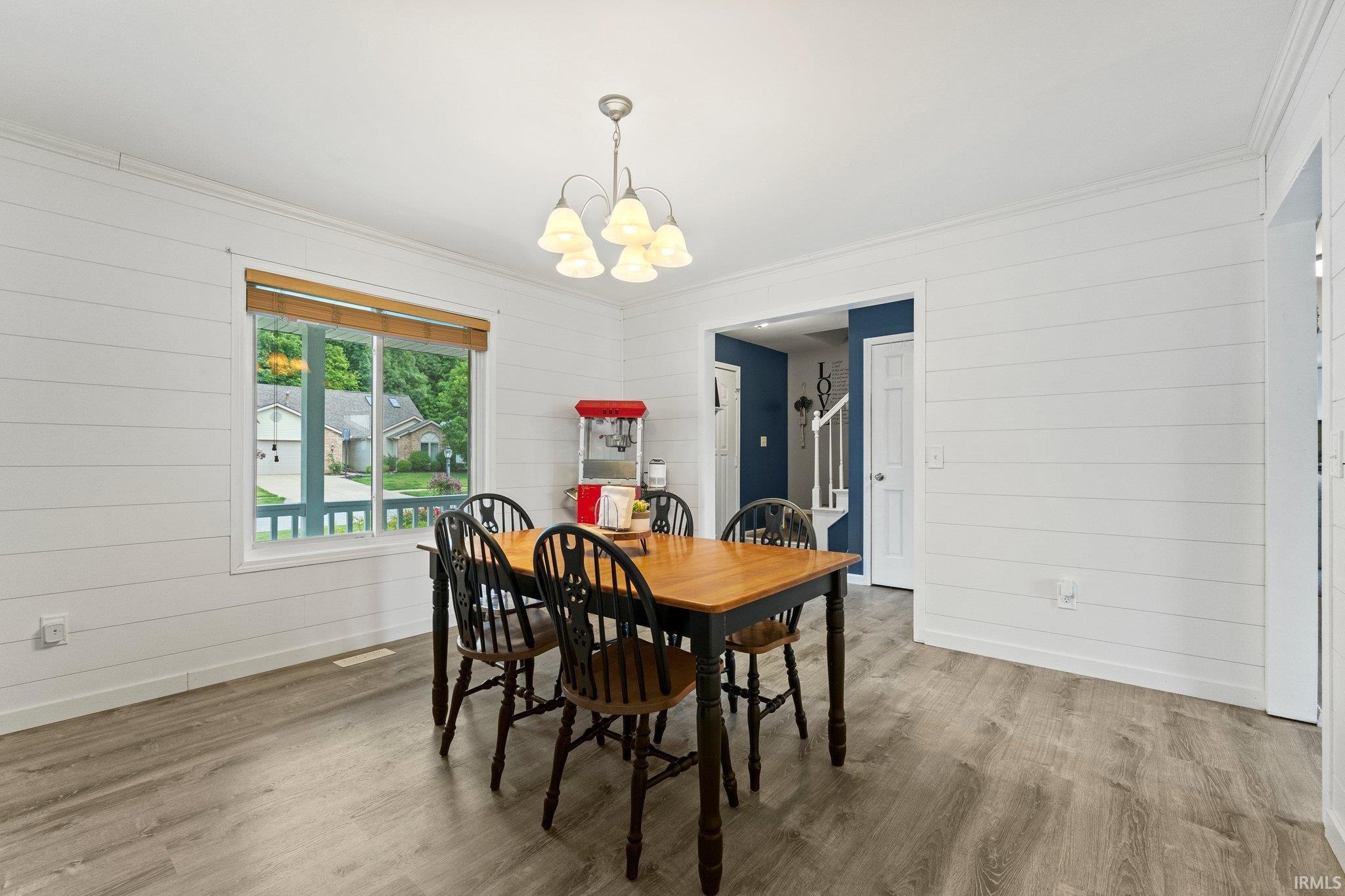 8633 Spring Forest