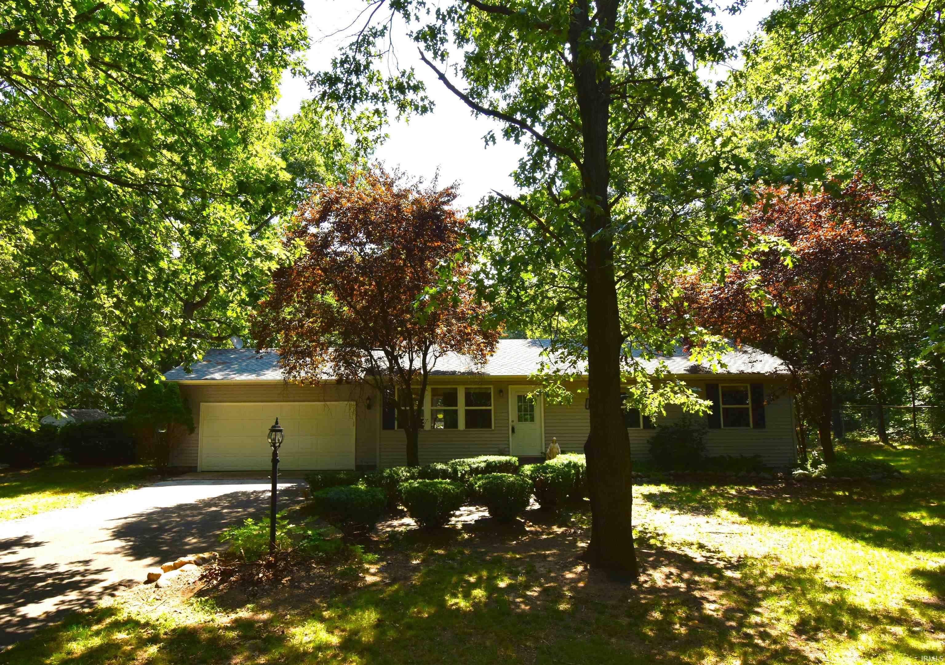 4676 250 West