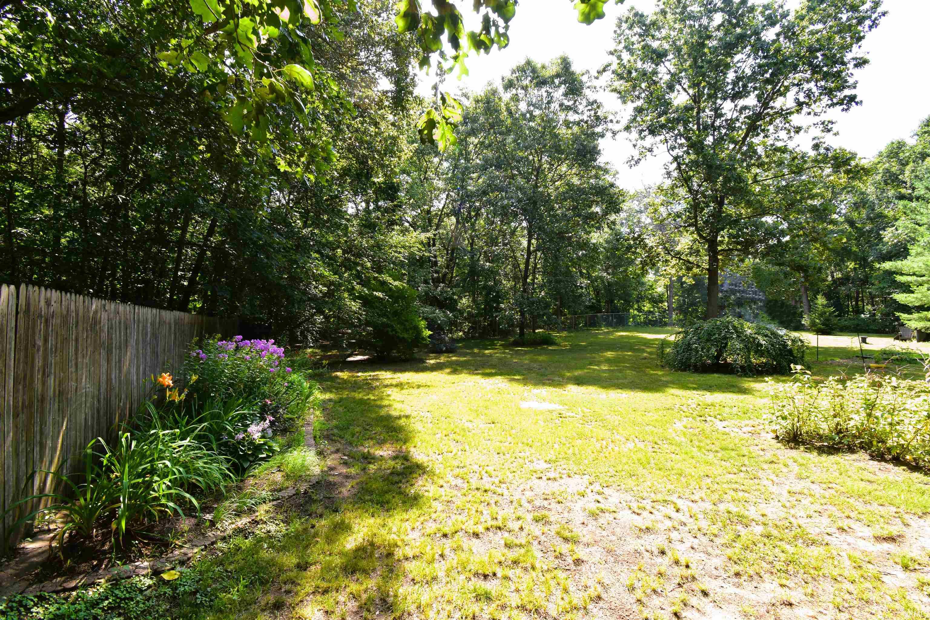 4676 250 West