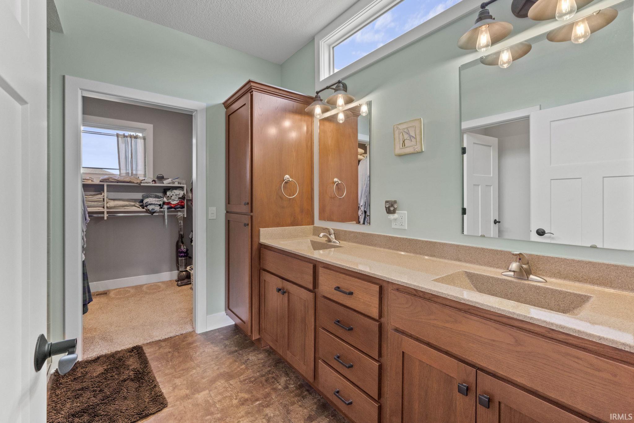 1721 Faircloud