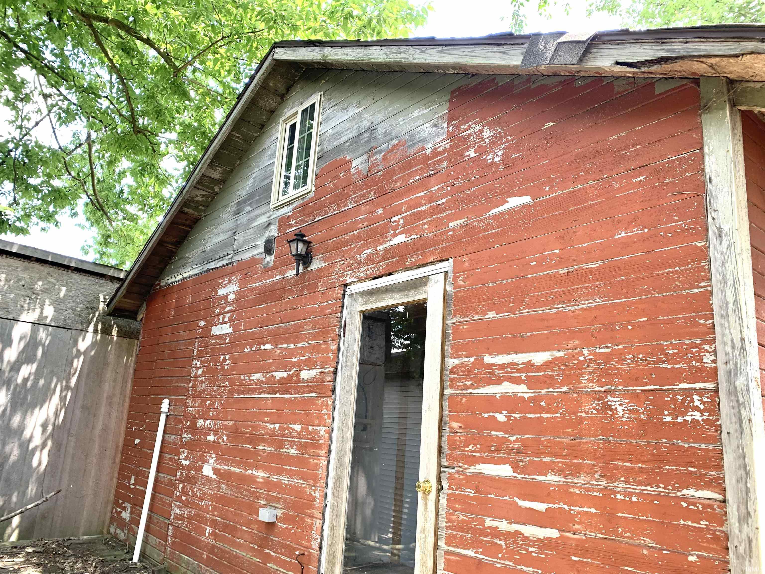 811 Roosevelt