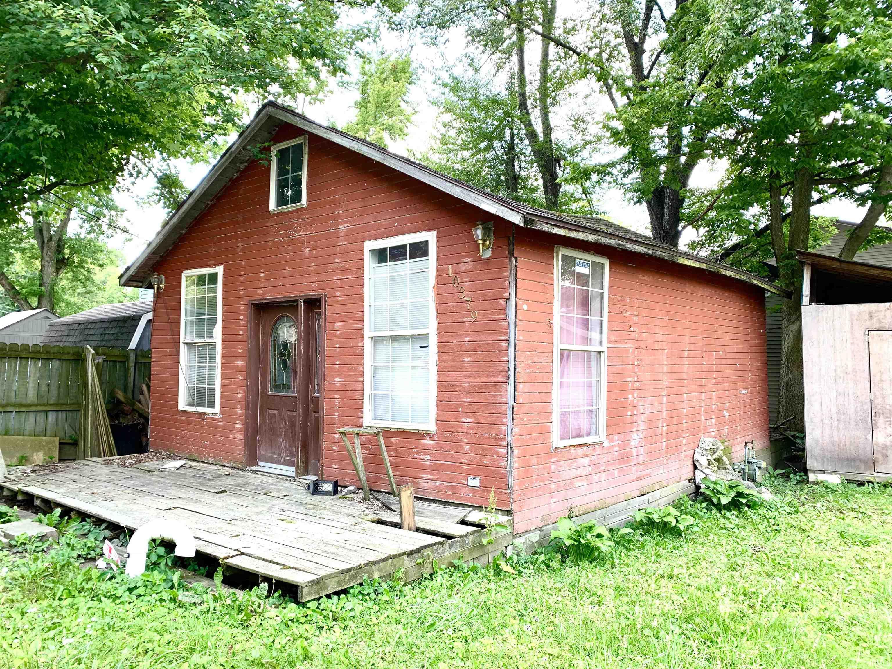 811 Roosevelt