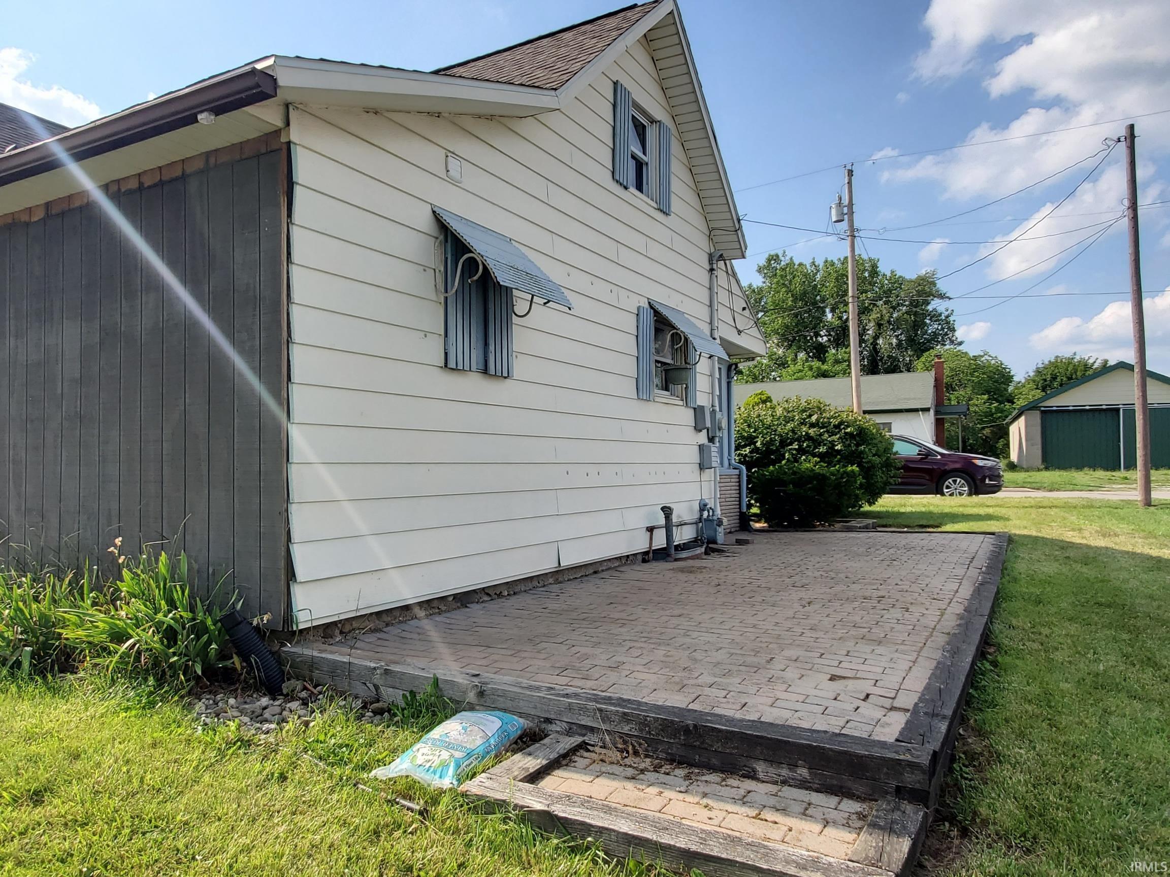 406 Oak