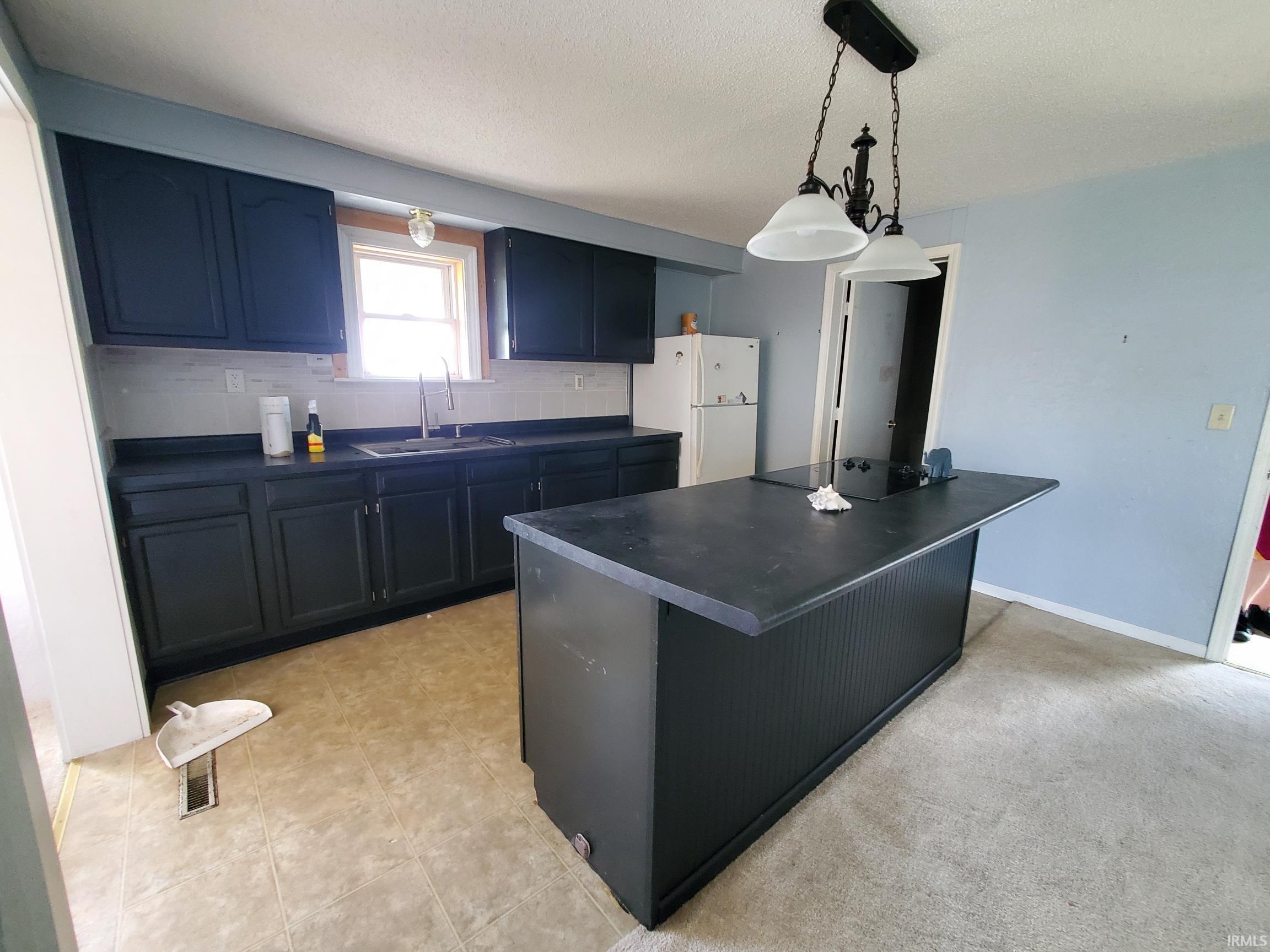 406 Oak
