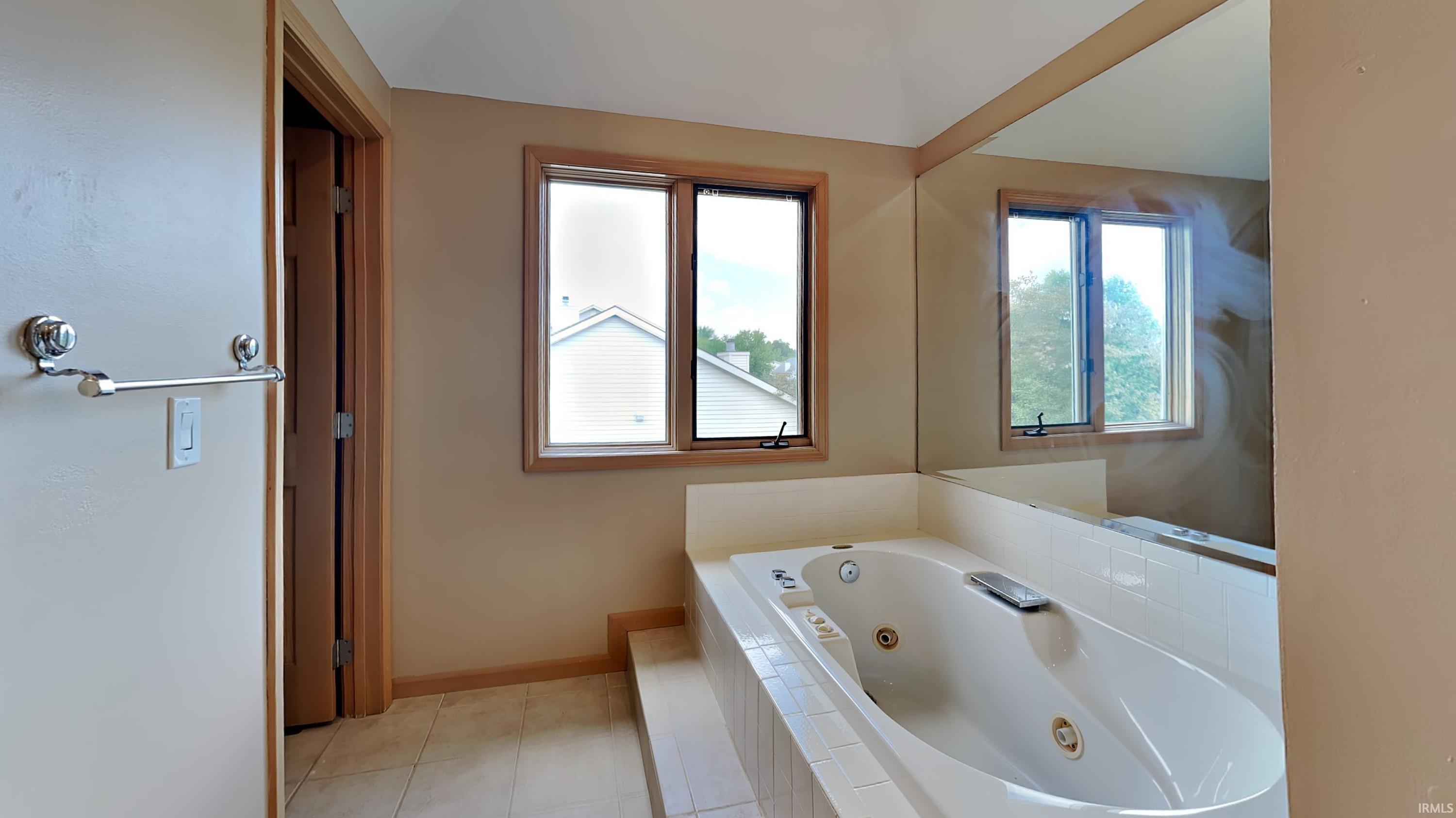 505 Heather Knoll
