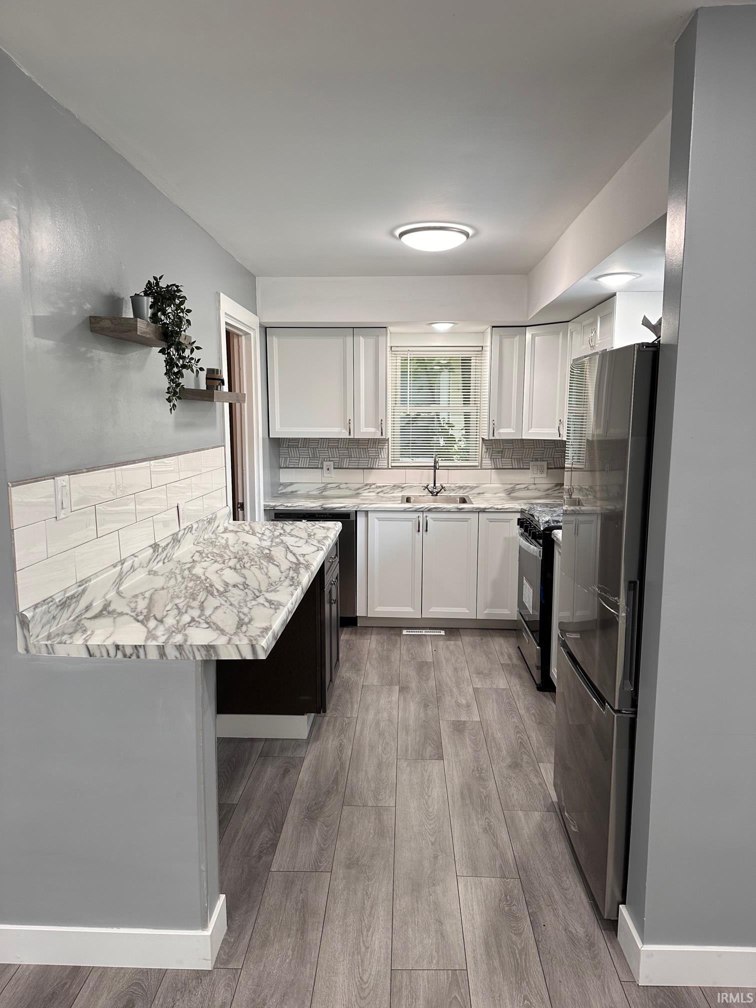 1329 Fremont